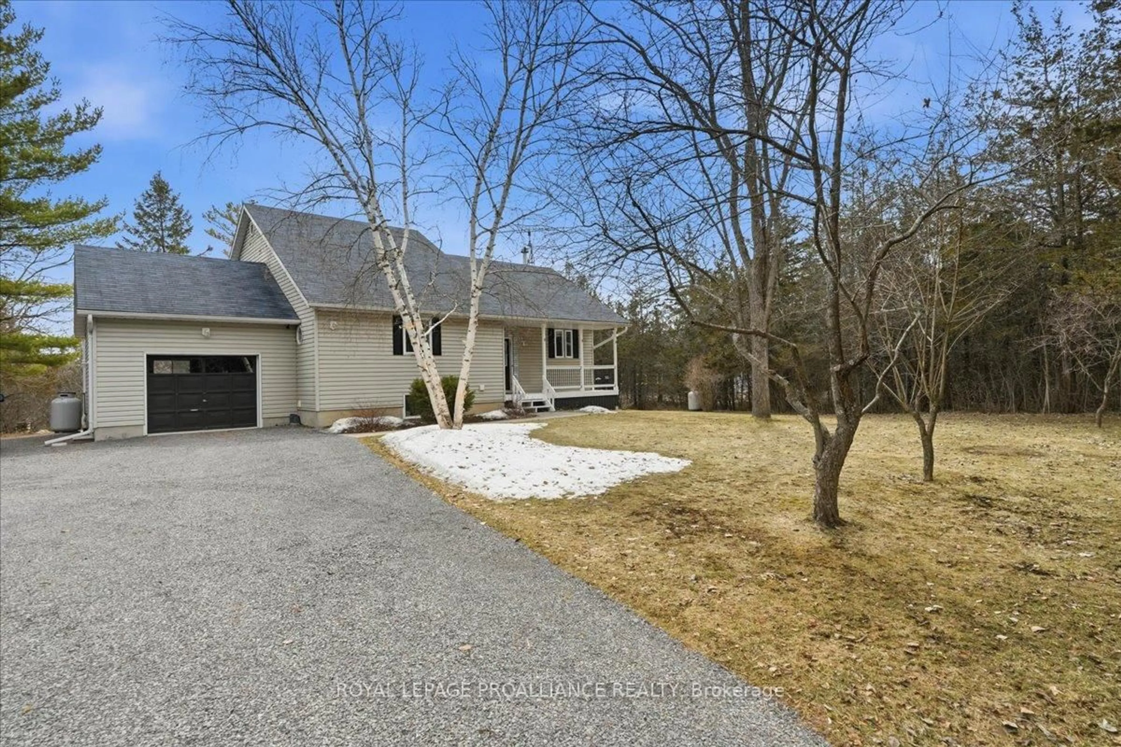 A pic from outside/outdoor area/front of a property/back of a property/a pic from drone, unknown for 2008 Melrose Rd, Shannonville Ontario K0K 2N0