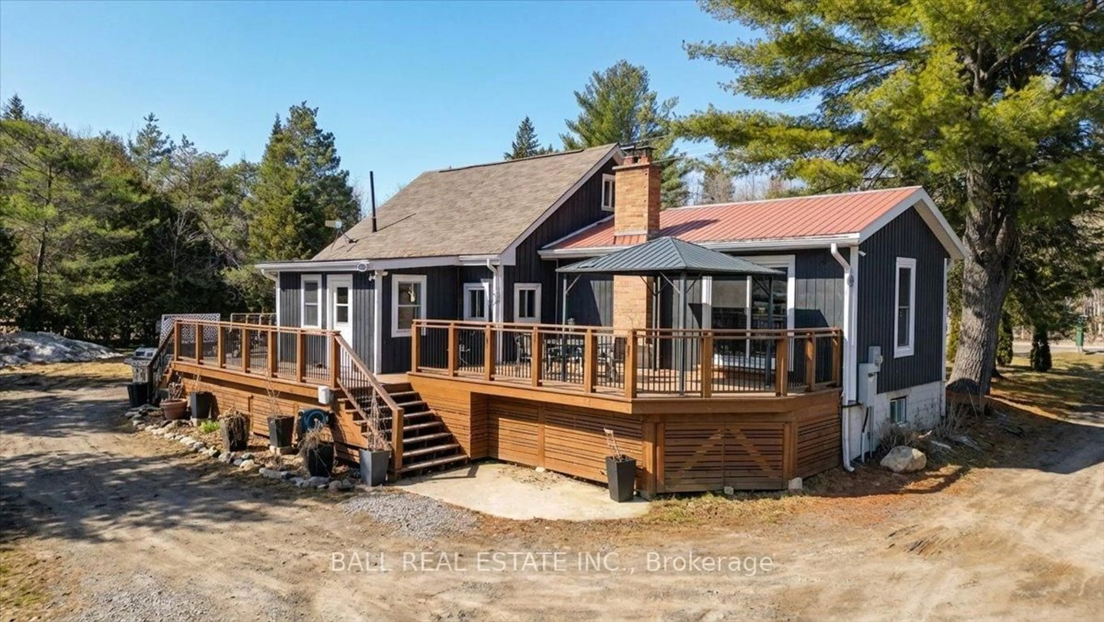 Home with vinyl exterior material, water/lake/river/ocean view for 1903 County 504, North Kawartha Ontario K0L 1A0