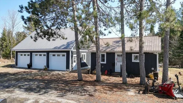 1903 County Road 504, North Kawartha 4