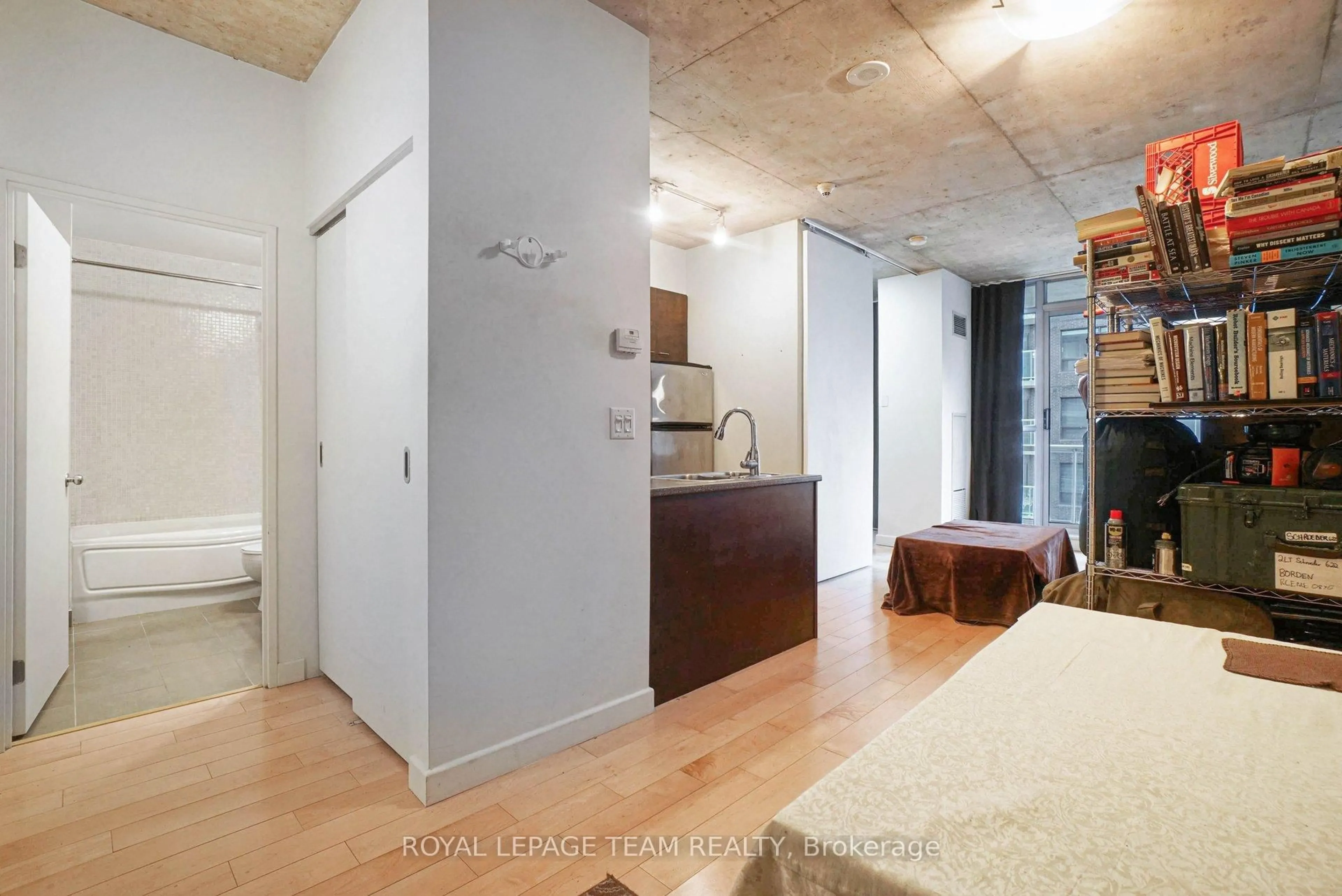 Unknown for 179 George St, Ottawa Ontario K1N 1J8