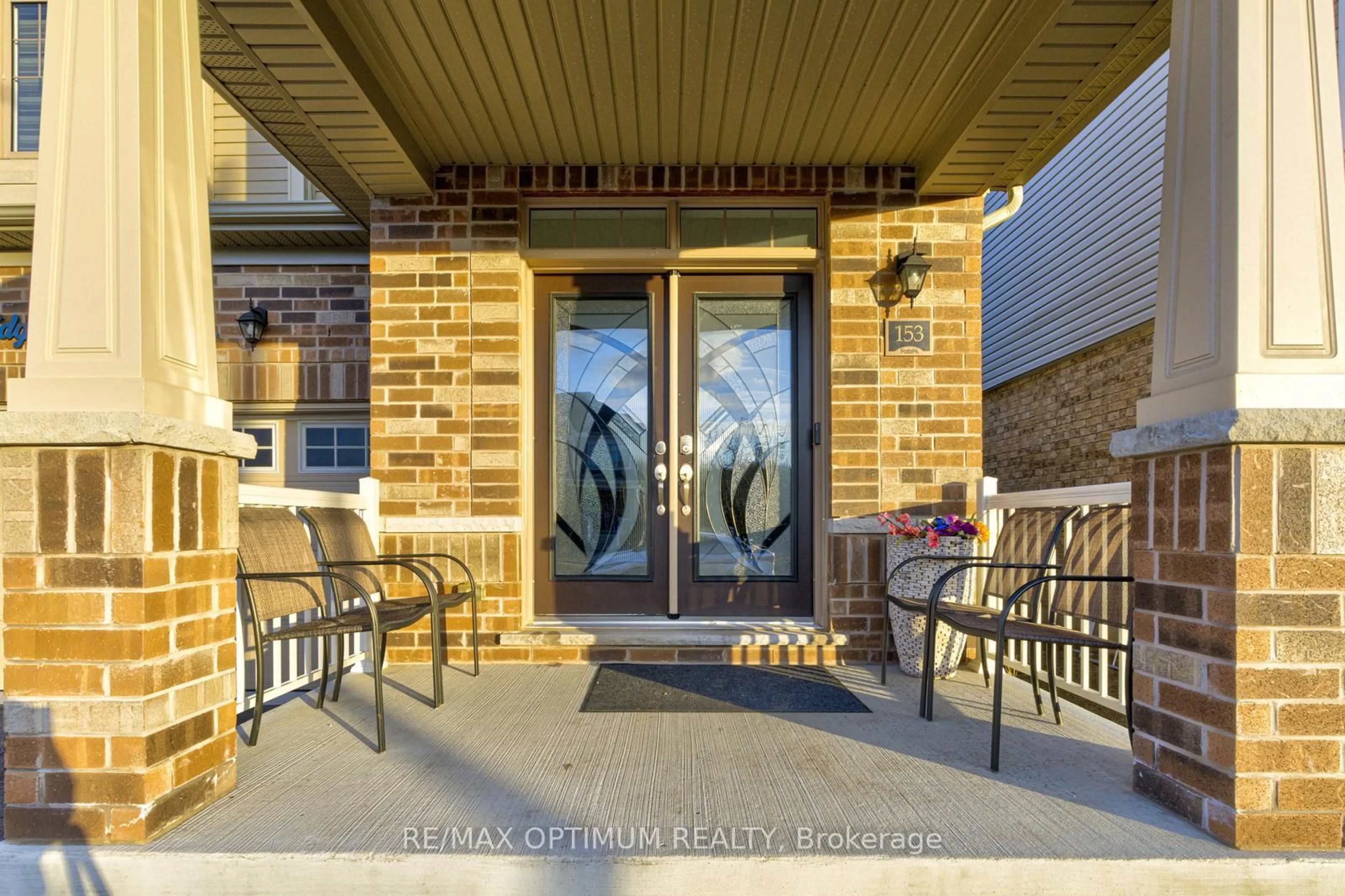 Indoor entryway for 153 Edgar Bonner Ave, Guelph/Eramosa Ontario N0B 2K0