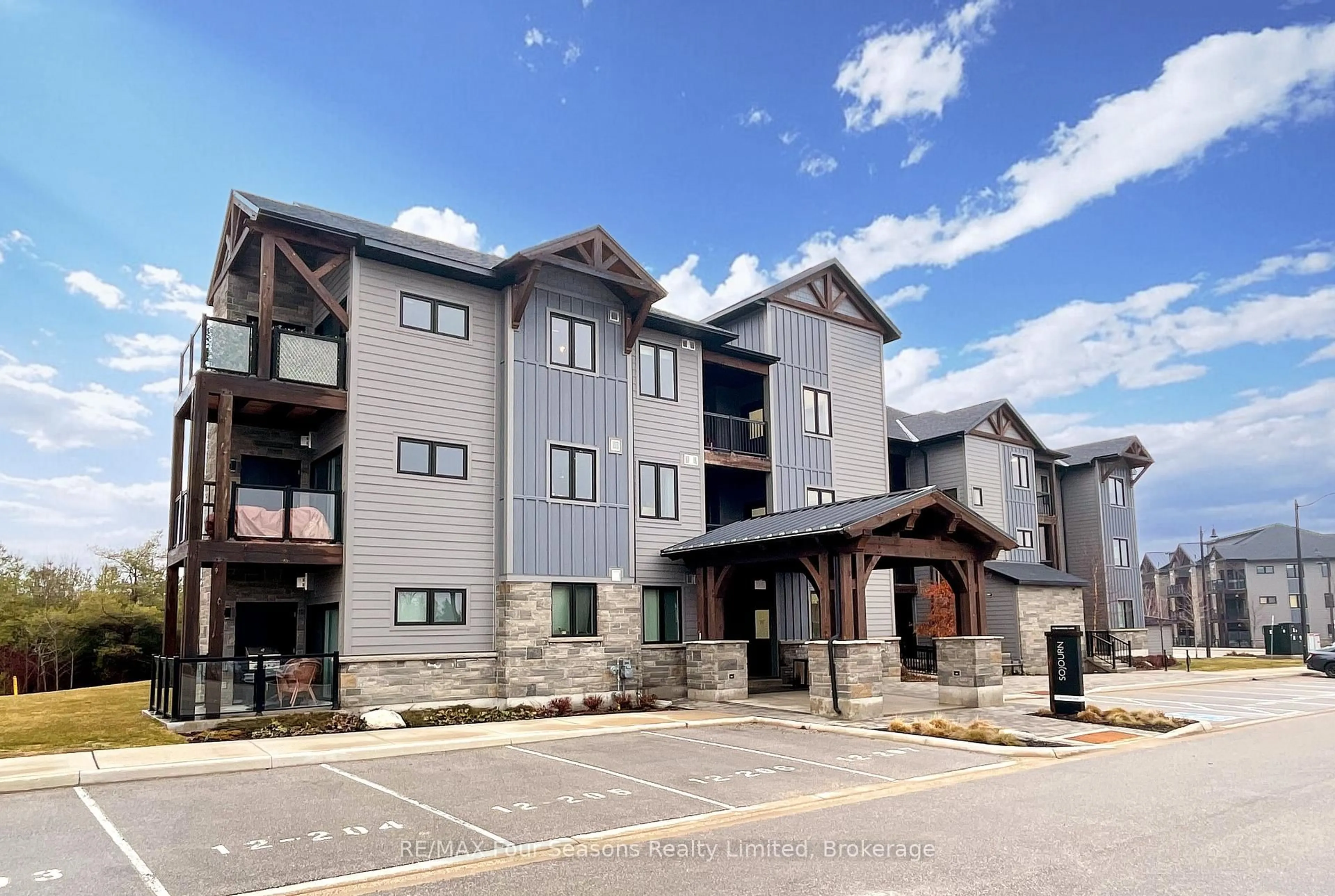 Unknown for 12 BEAUSOLEIL Lane #107, Blue Mountains Ontario L9Y 2X5