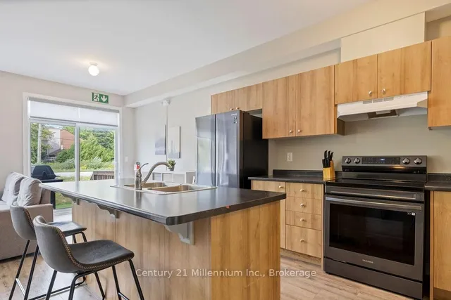 218 Crosswinds Blvd #10, Blue Mountains 3