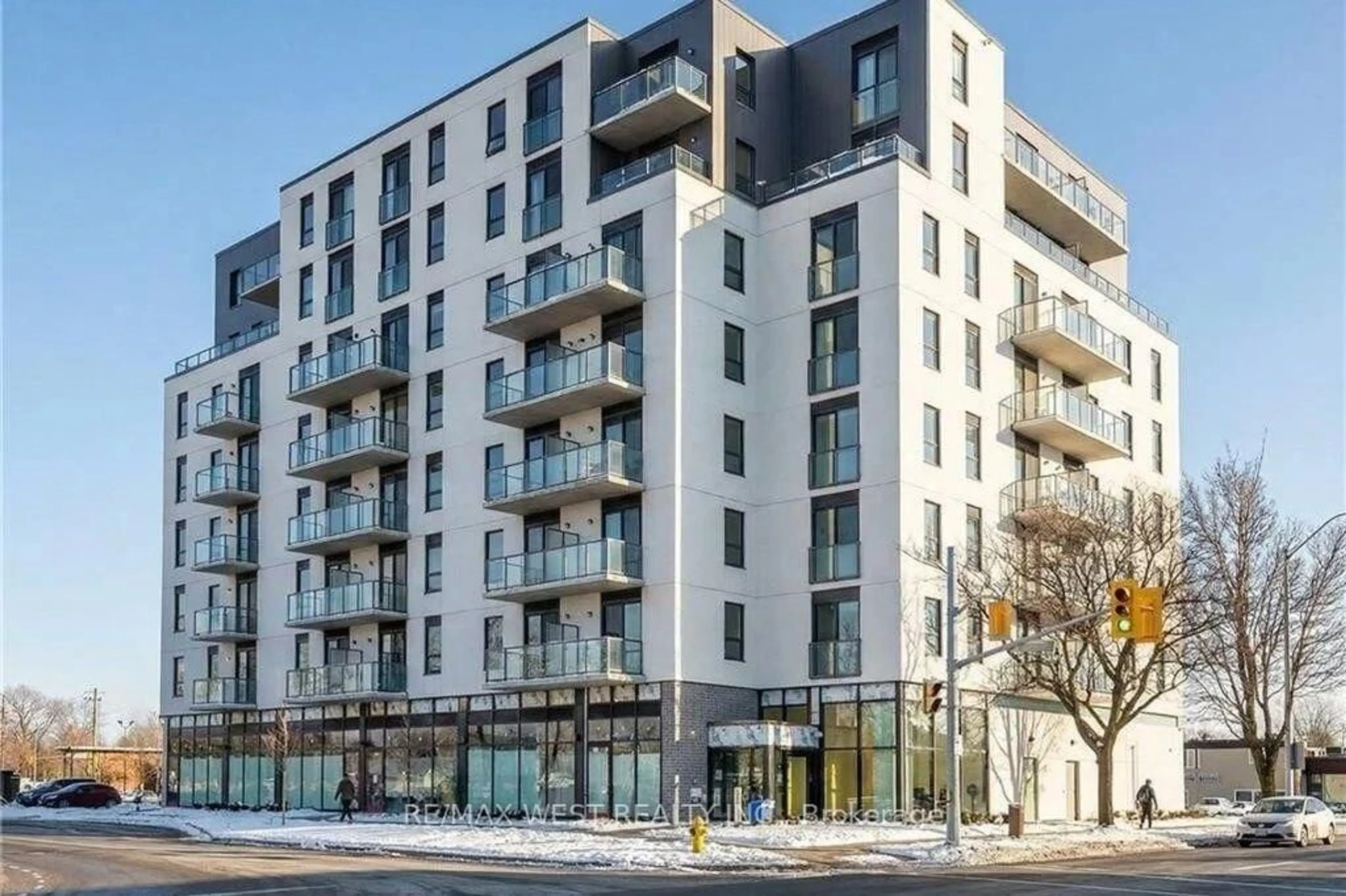 Unknown for 7 Erie Ave #812, Brantford Ontario N3S 2E7