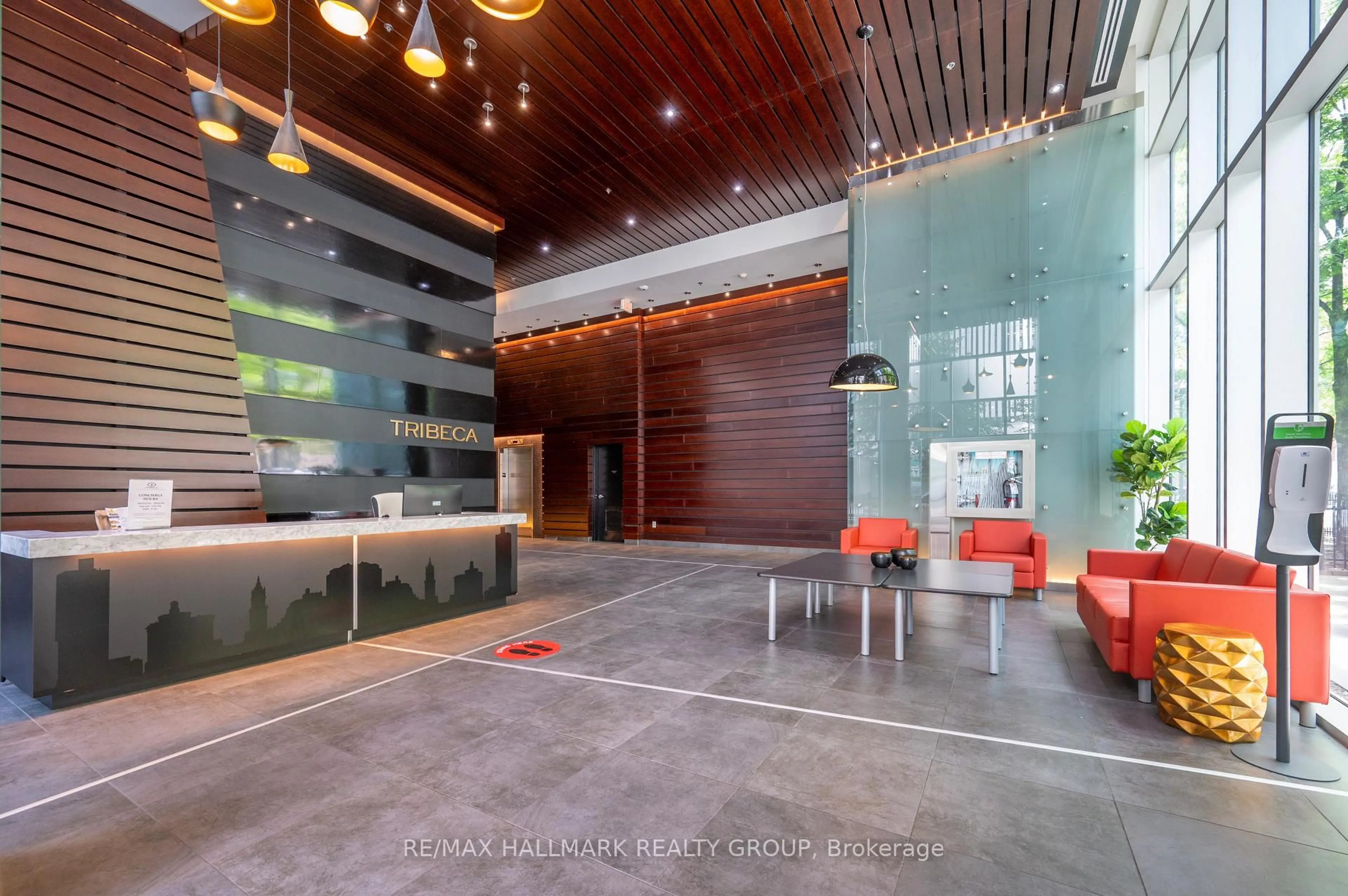 Lobby for 179 Metcalfe St #1904, Ottawa Ontario K2P 1P7