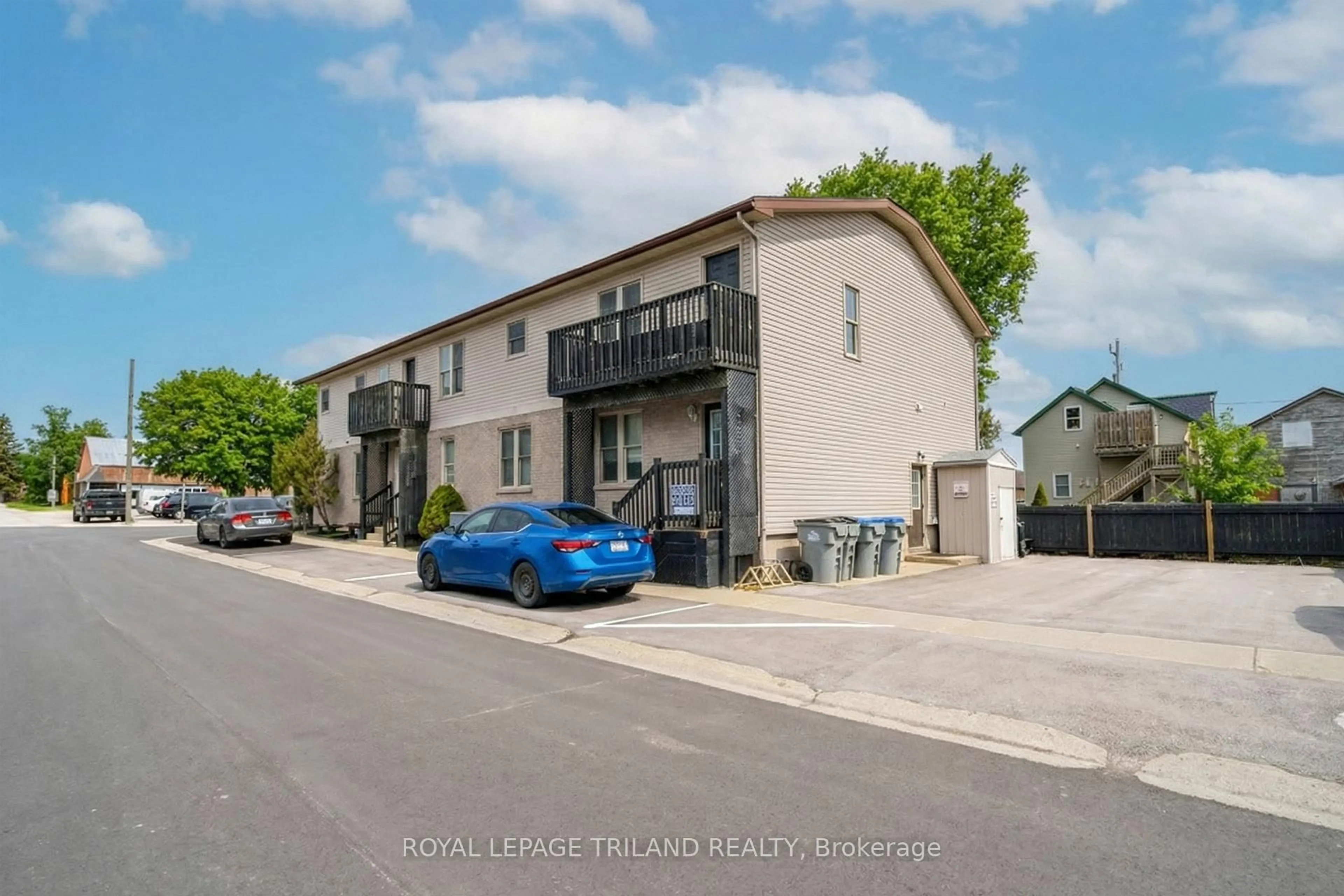 A pic from outside/outdoor area/front of a property/back of a property/a pic from drone, street for 15 Victoria Lane, Bluewater Ontario N0M 2T0