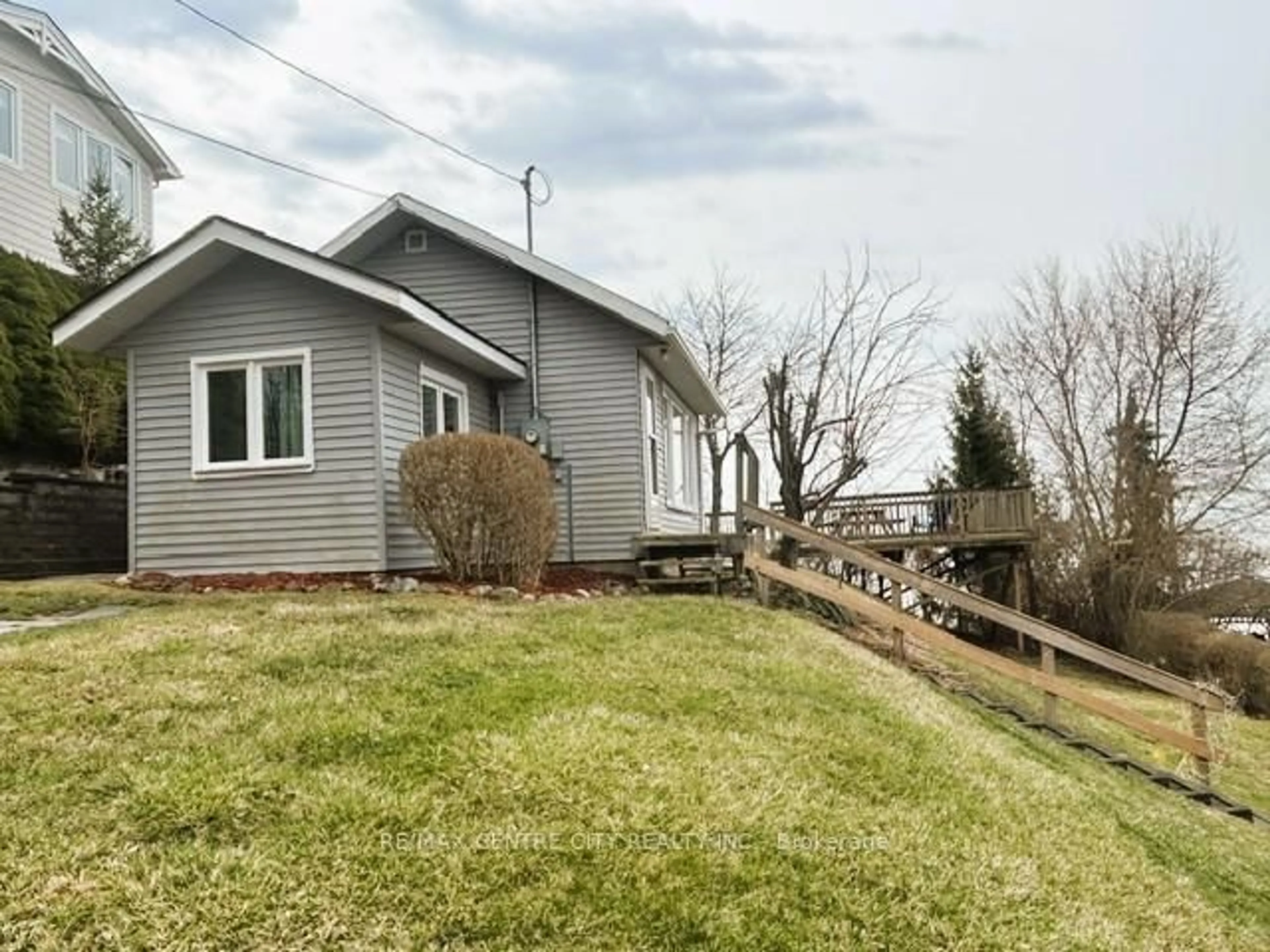 A pic from outside/outdoor area/front of a property/back of a property/a pic from drone, unknown for 49225 Blair , R. R. 2 Dr, Malahide Ontario N5H 2R2