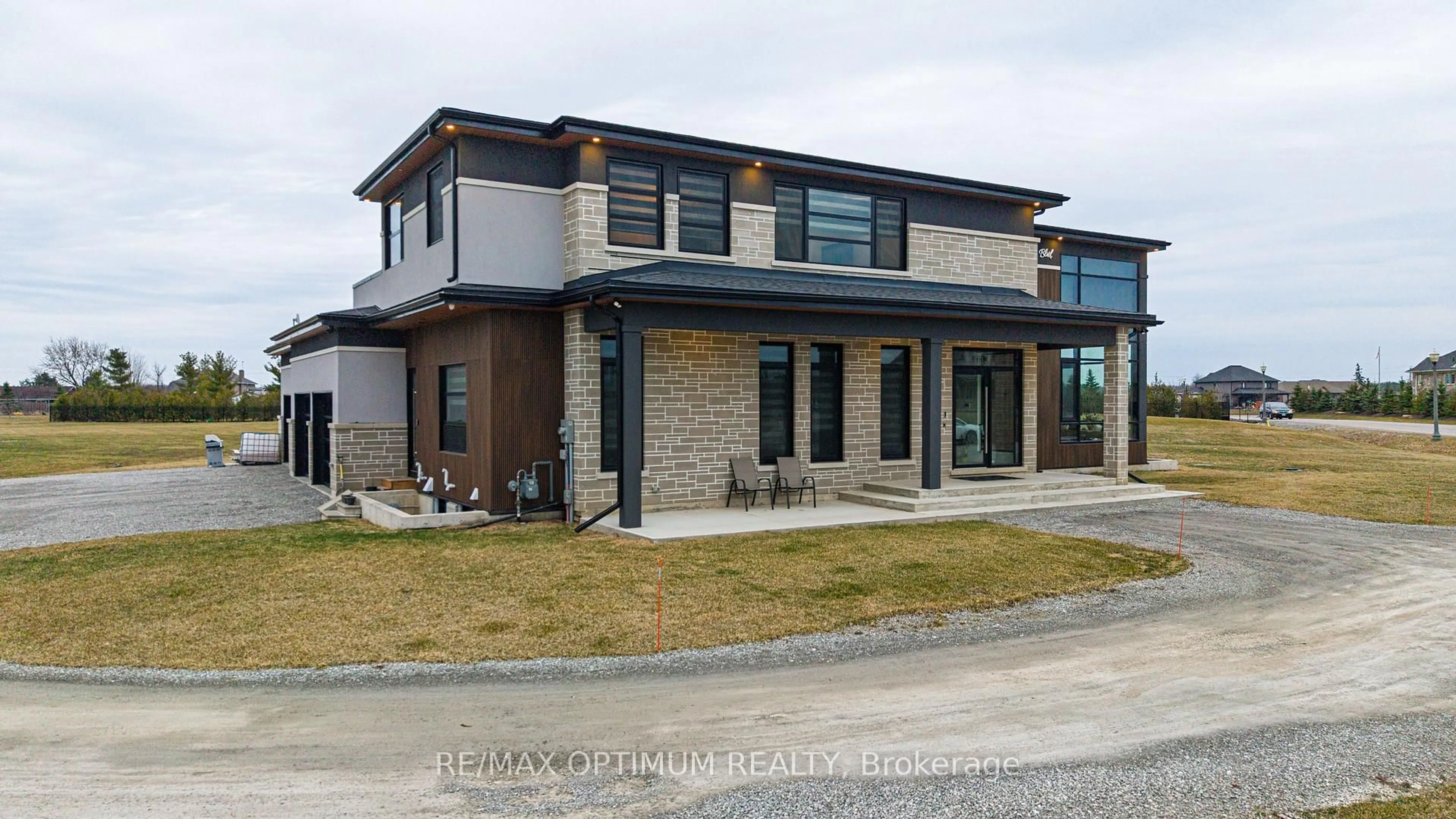 Home with brick exterior material, building for 3 Alexander Blvd, Haldimand Ontario N0A 1R0