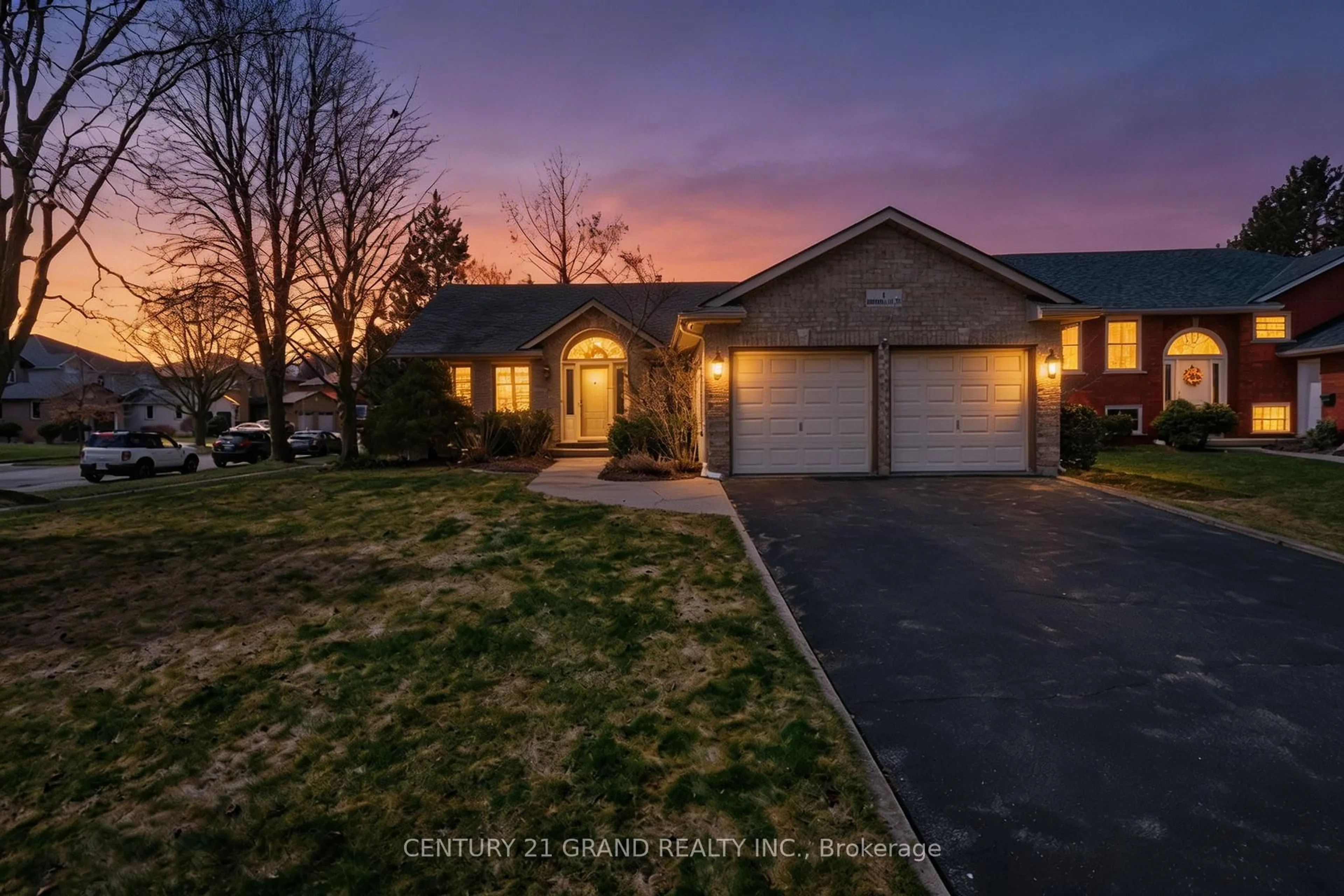 A pic from outside/outdoor area/front of a property/back of a property/a pic from drone, street for 1 Daffodil Crt, Brantford Ontario N3R 7T1