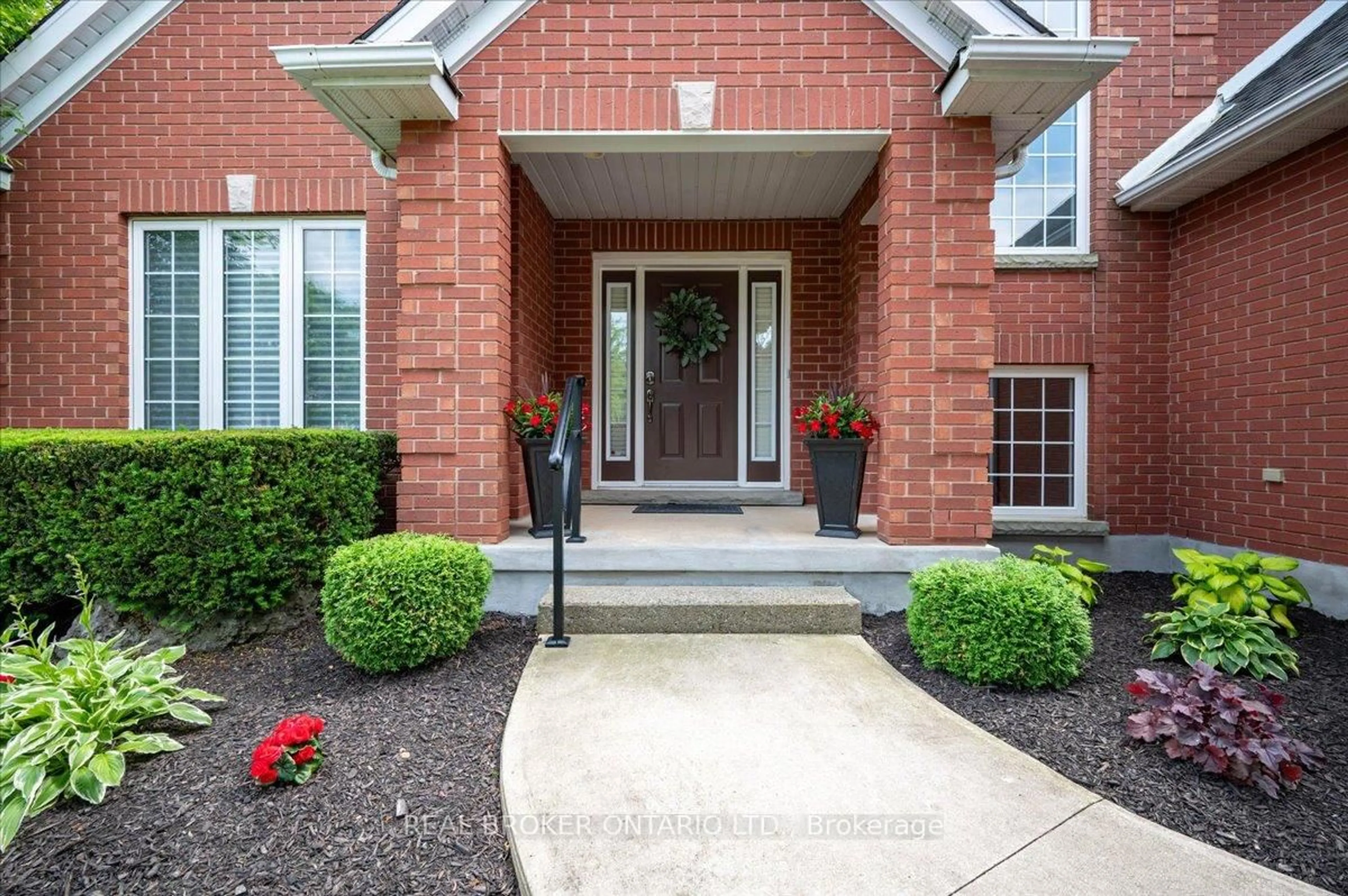 Home with brick exterior material, street for 19 PIONEER TOWER Cres, Kitchener Ontario N2P 2L2