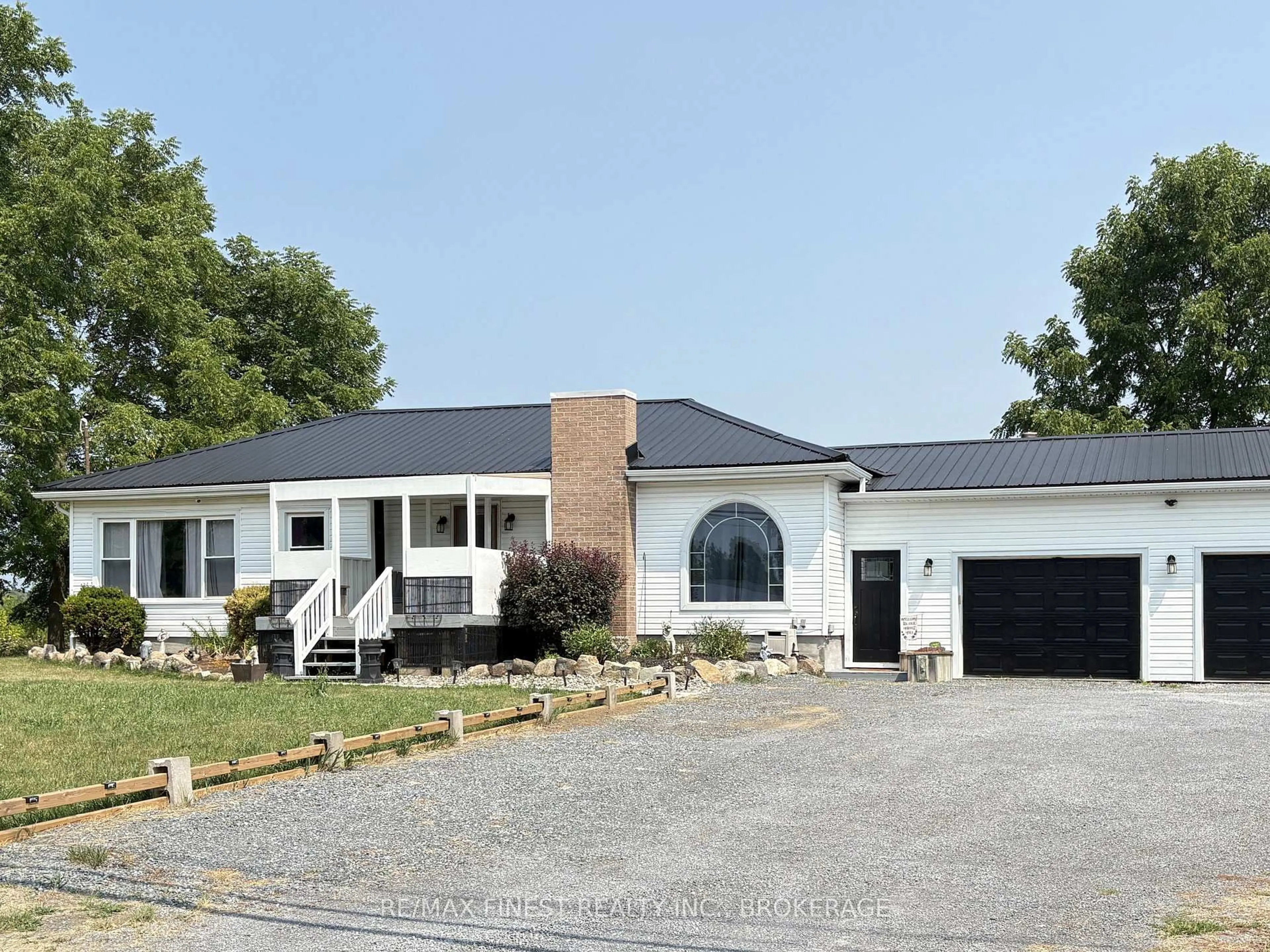 Unknown for 5008 Highway 38, Harrowsmith Ontario K0H 1V0