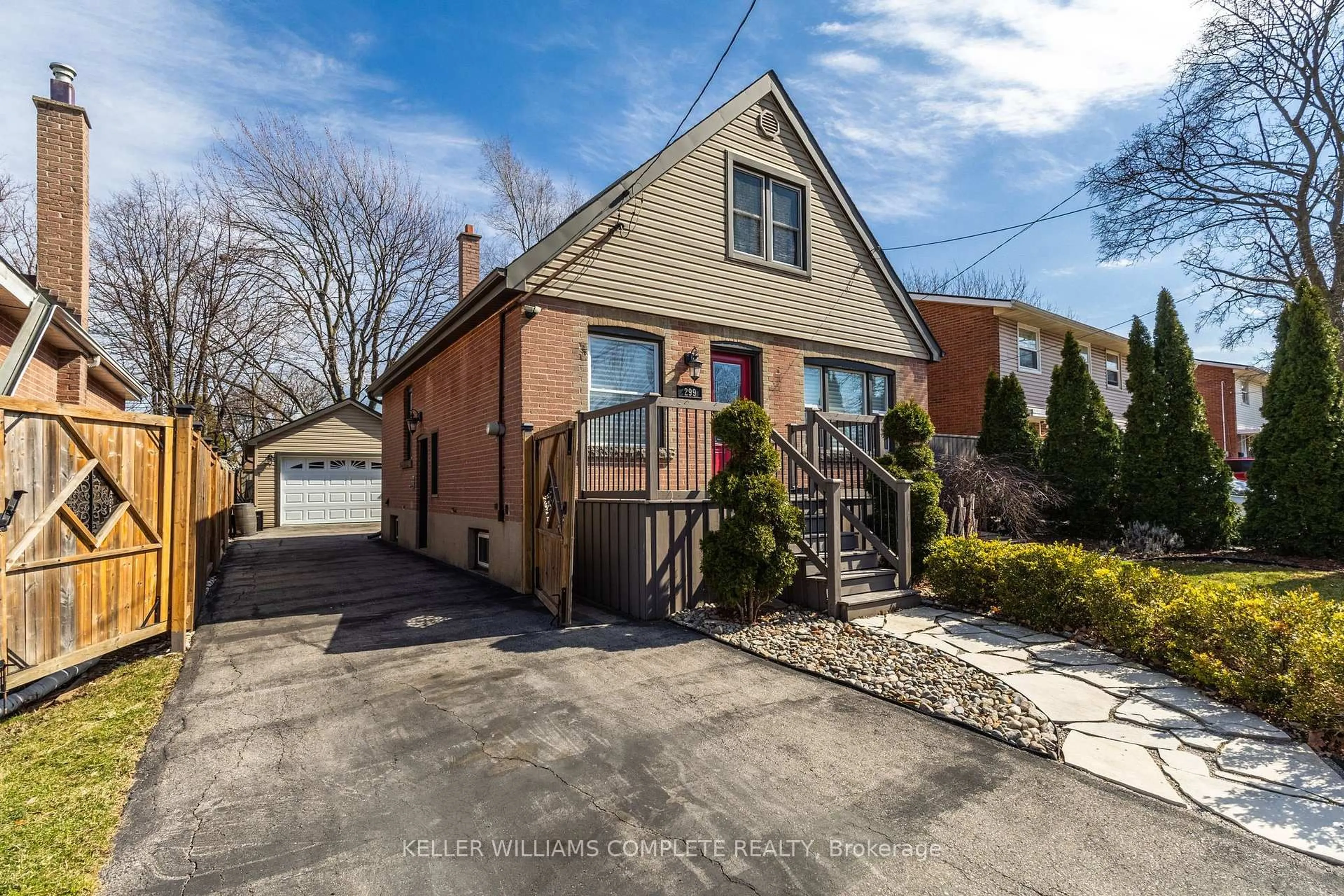 Home with brick exterior material, street for 299 East 24th St, Hamilton Ontario L8V 2Y7