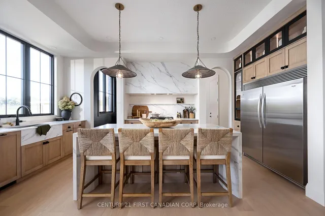 212 FOXBOROUGH Pl, Thames Centre 3