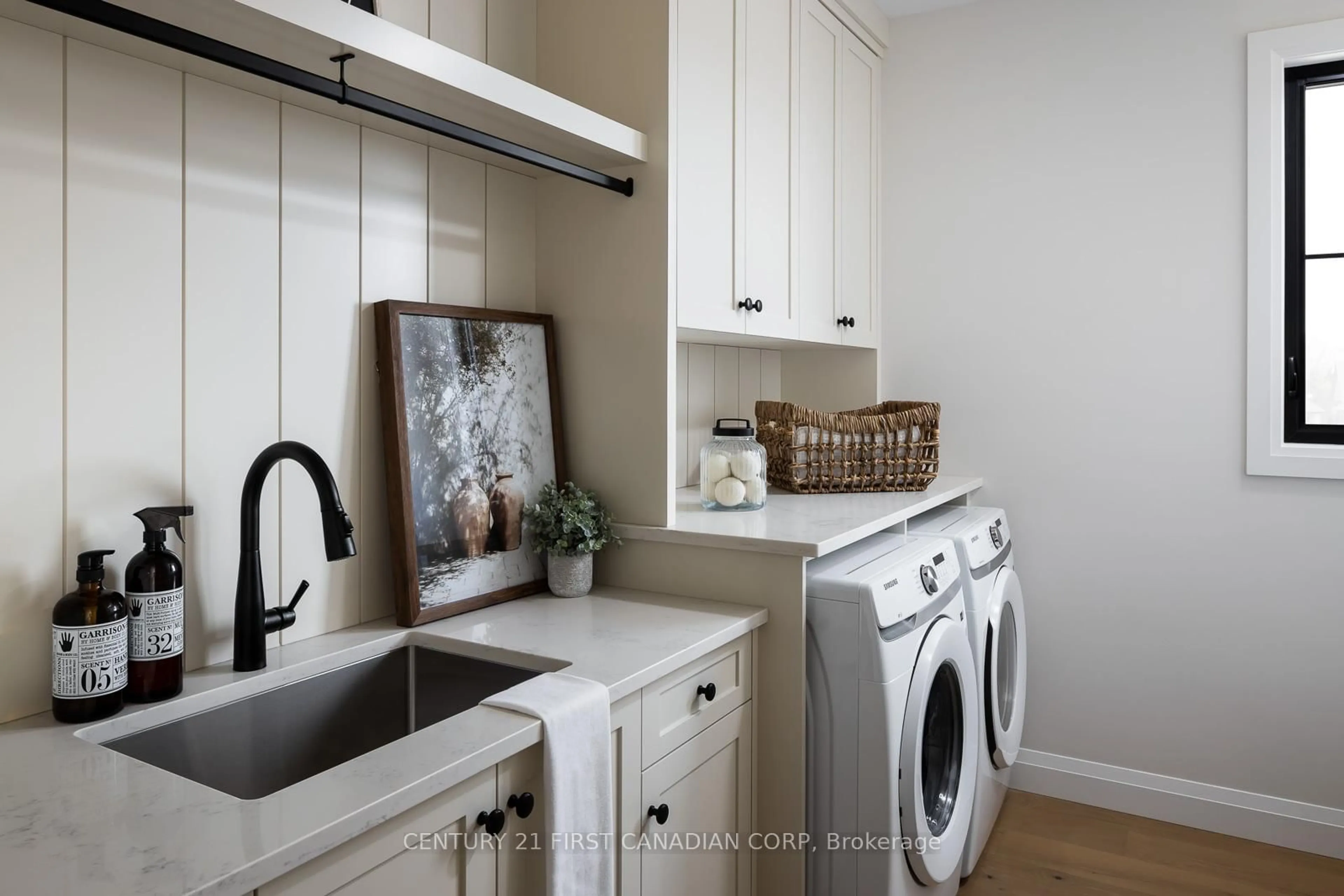 Laundry room for 2166 Linkway Blvd, London South Ontario N6K 0C8