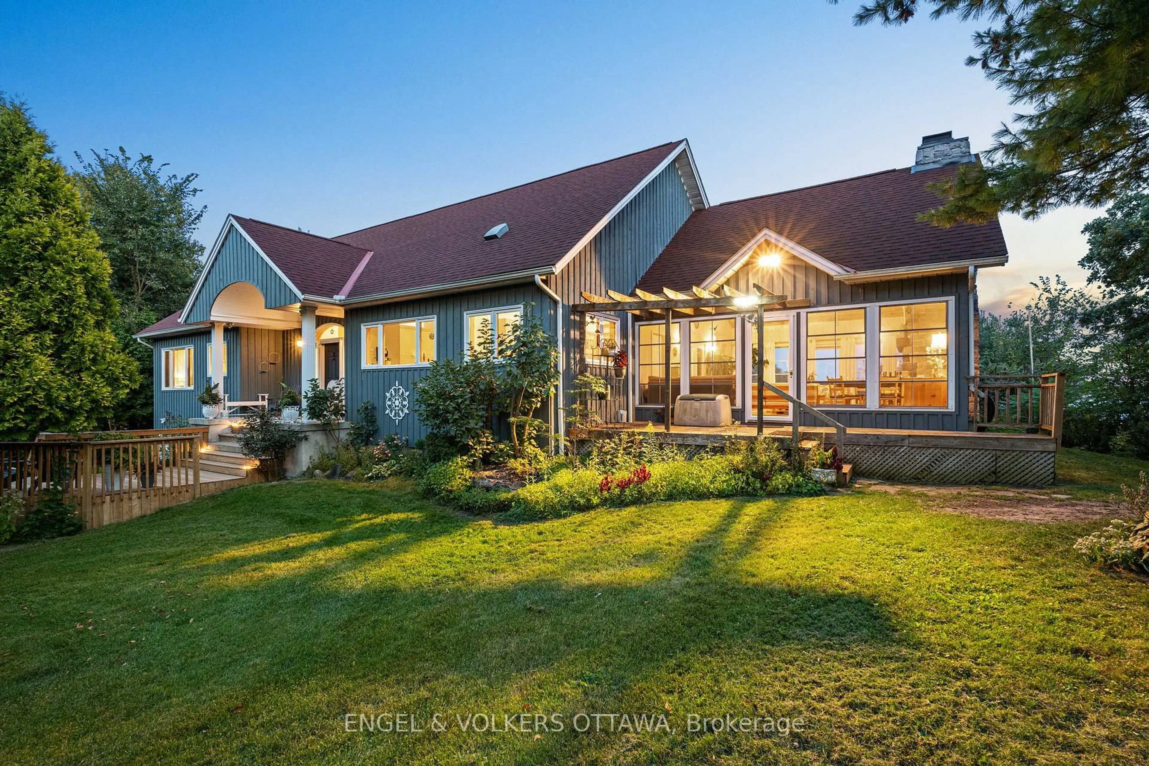 A pic from outside/outdoor area/front of a property/back of a property/a pic from drone, mountain view for 70 Belmonte Lane, Rideau Lakes Ontario K0E 1N0