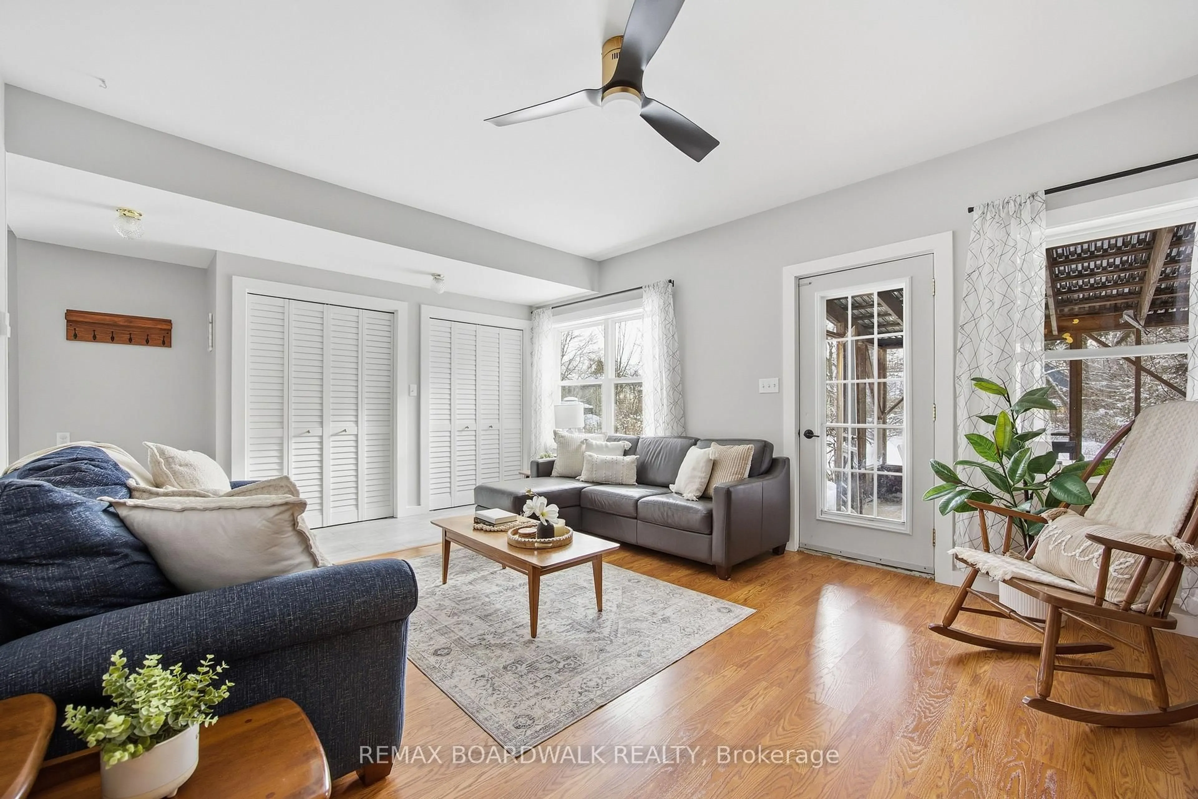 Living room with furniture, unknown for 32 Cockburn St, Perth Ontario K7H 2B2