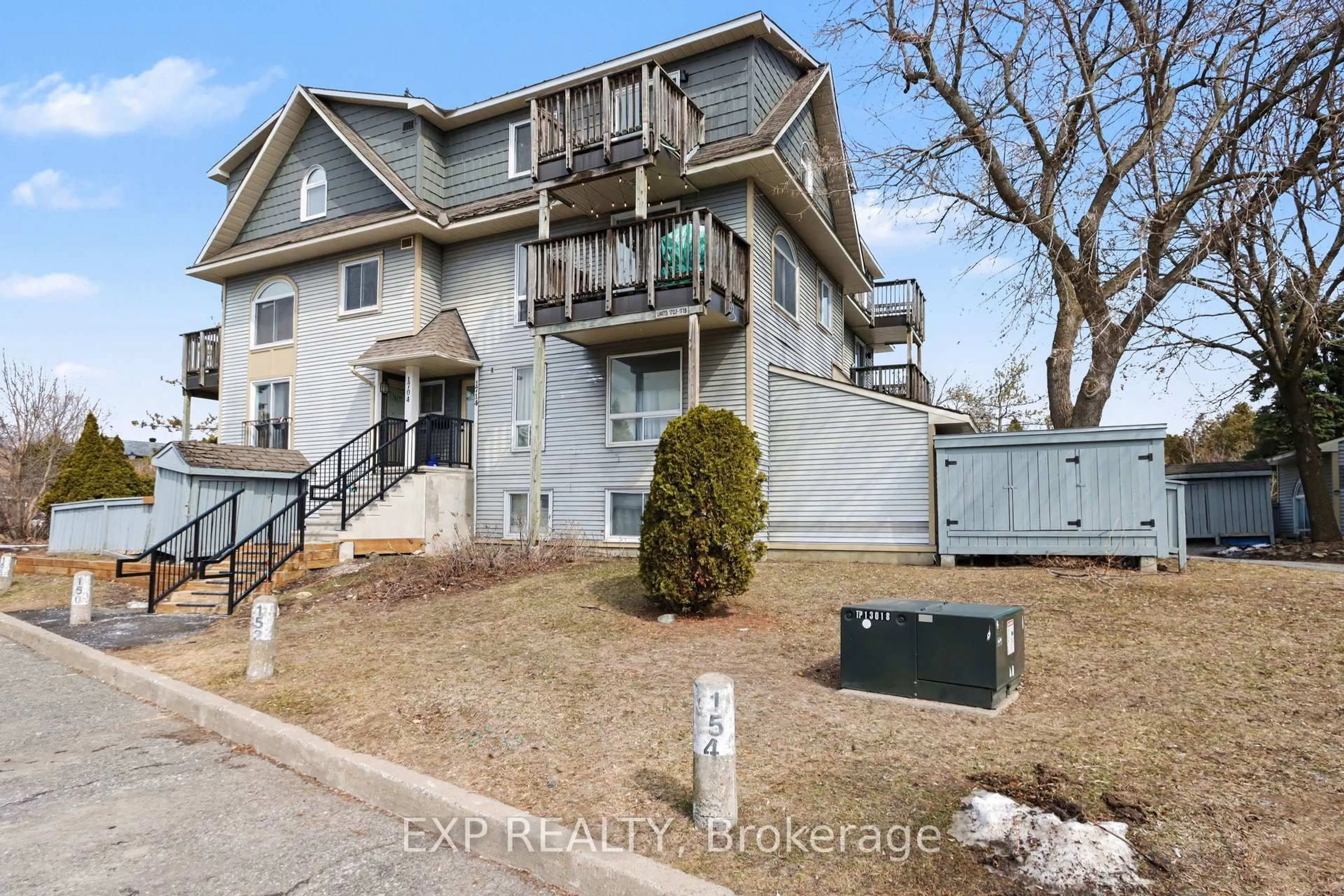 A pic from outside/outdoor area/front of a property/back of a property/a pic from drone, street for 1714 Tanguay Crt #55, Ottawa Ontario K2L 3X8