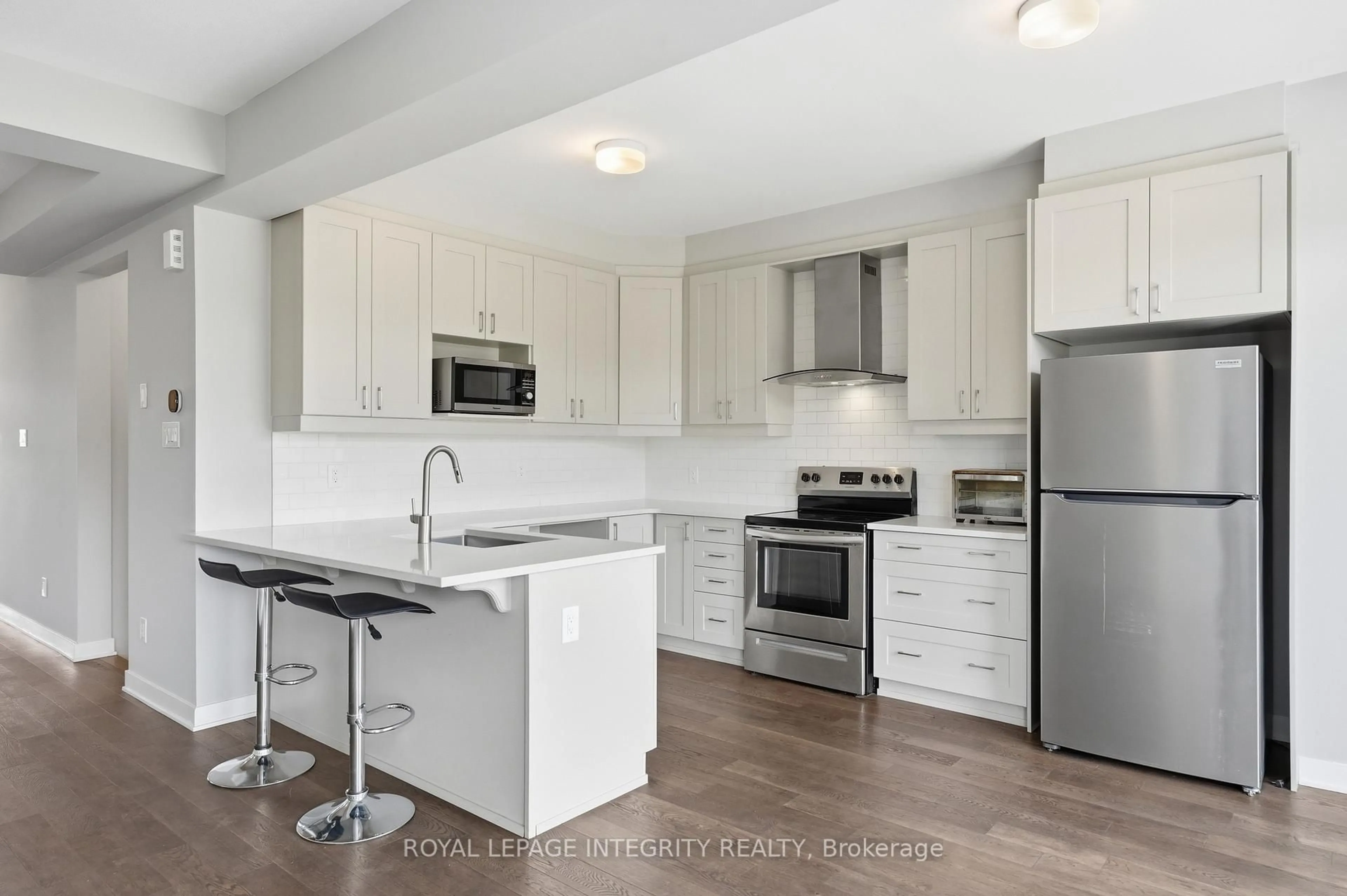 Open concept kitchen, unknown for 2084 Winsome Terr, Orleans Ontario K4A 5M9