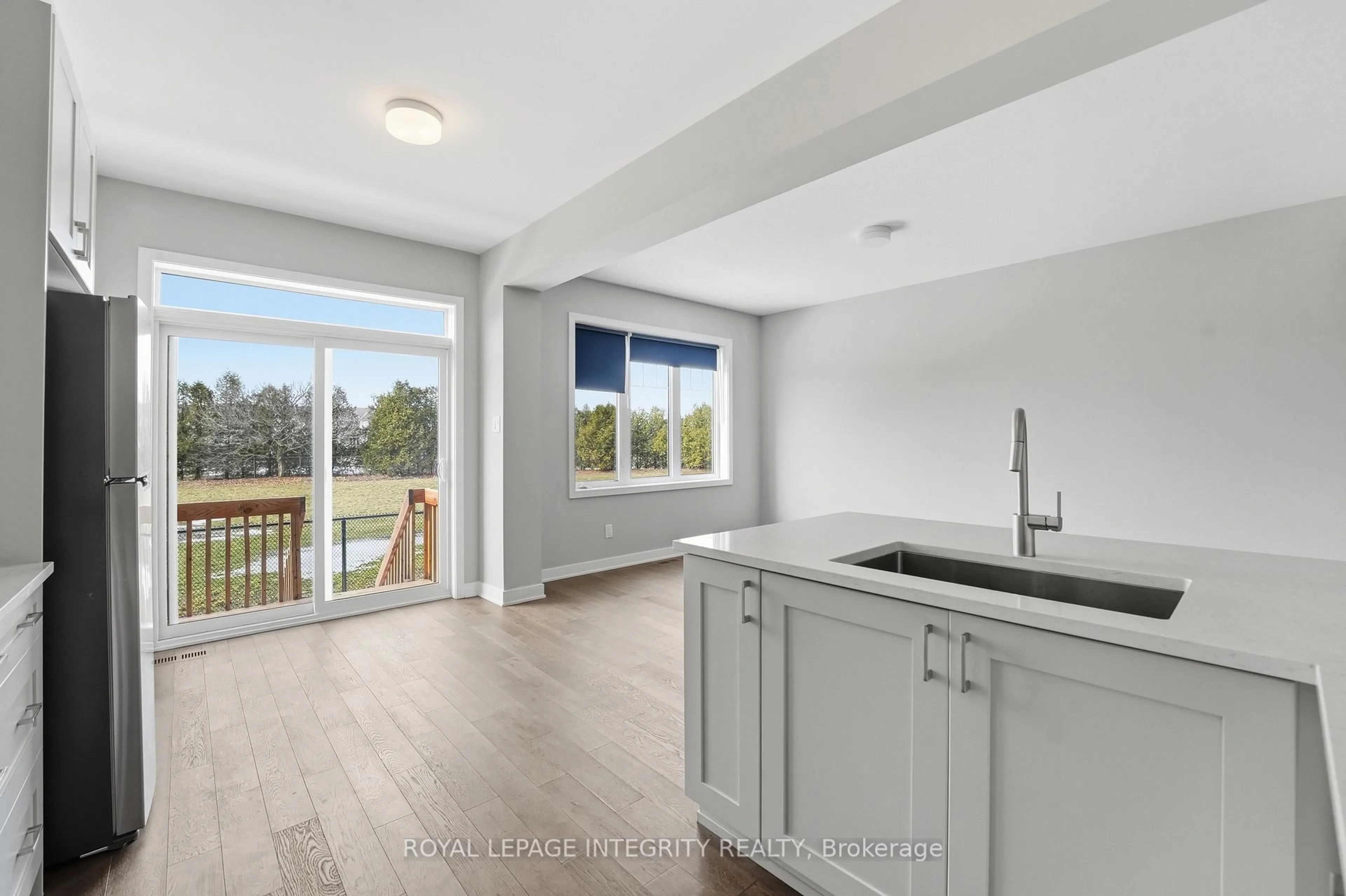 Open concept kitchen, unknown for 2084 Winsome Terr, Orleans Ontario K4A 5M9