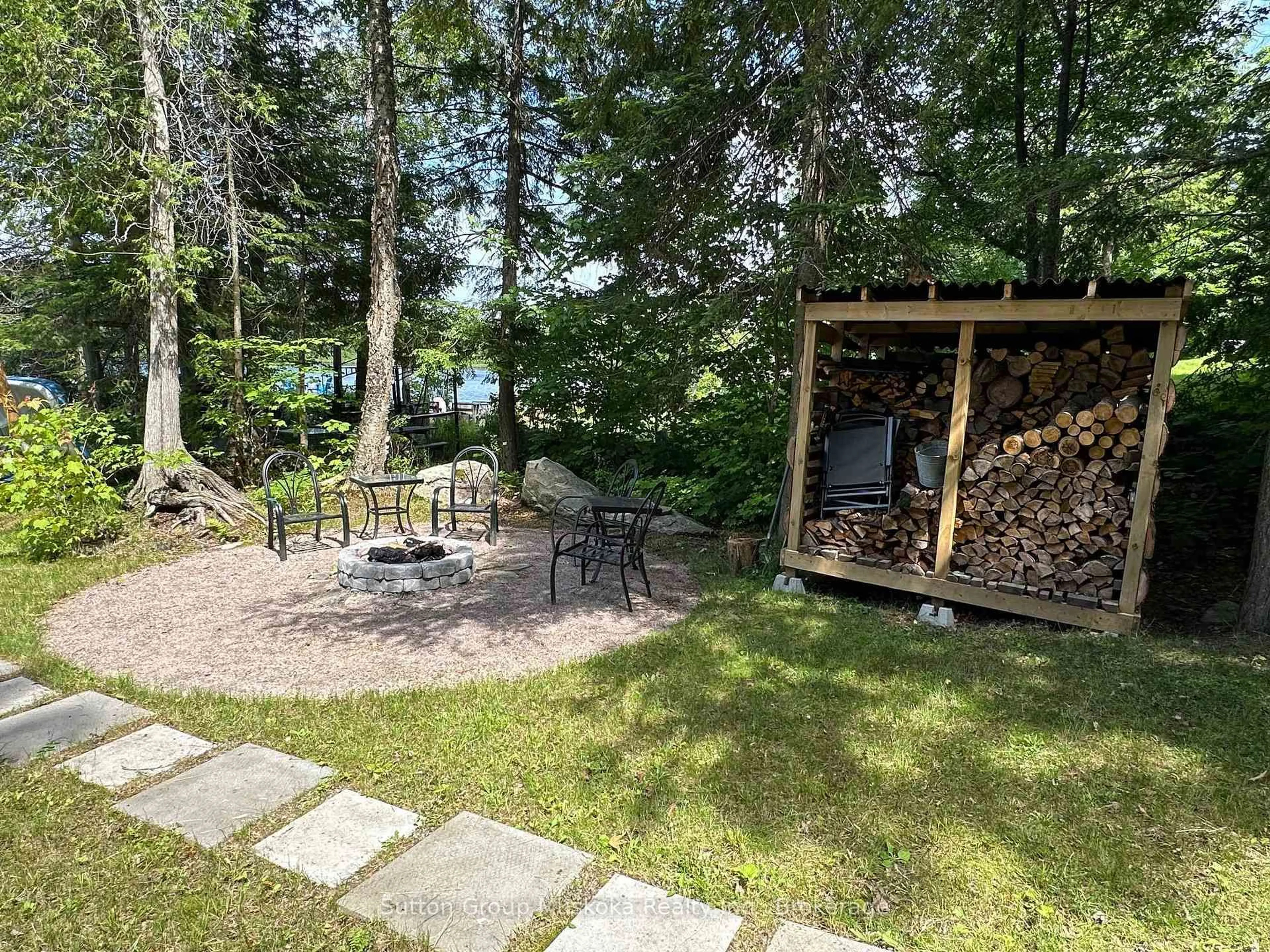 Patio, unknown for 879 Relative Rd, Armour Ontario P0A 1C0