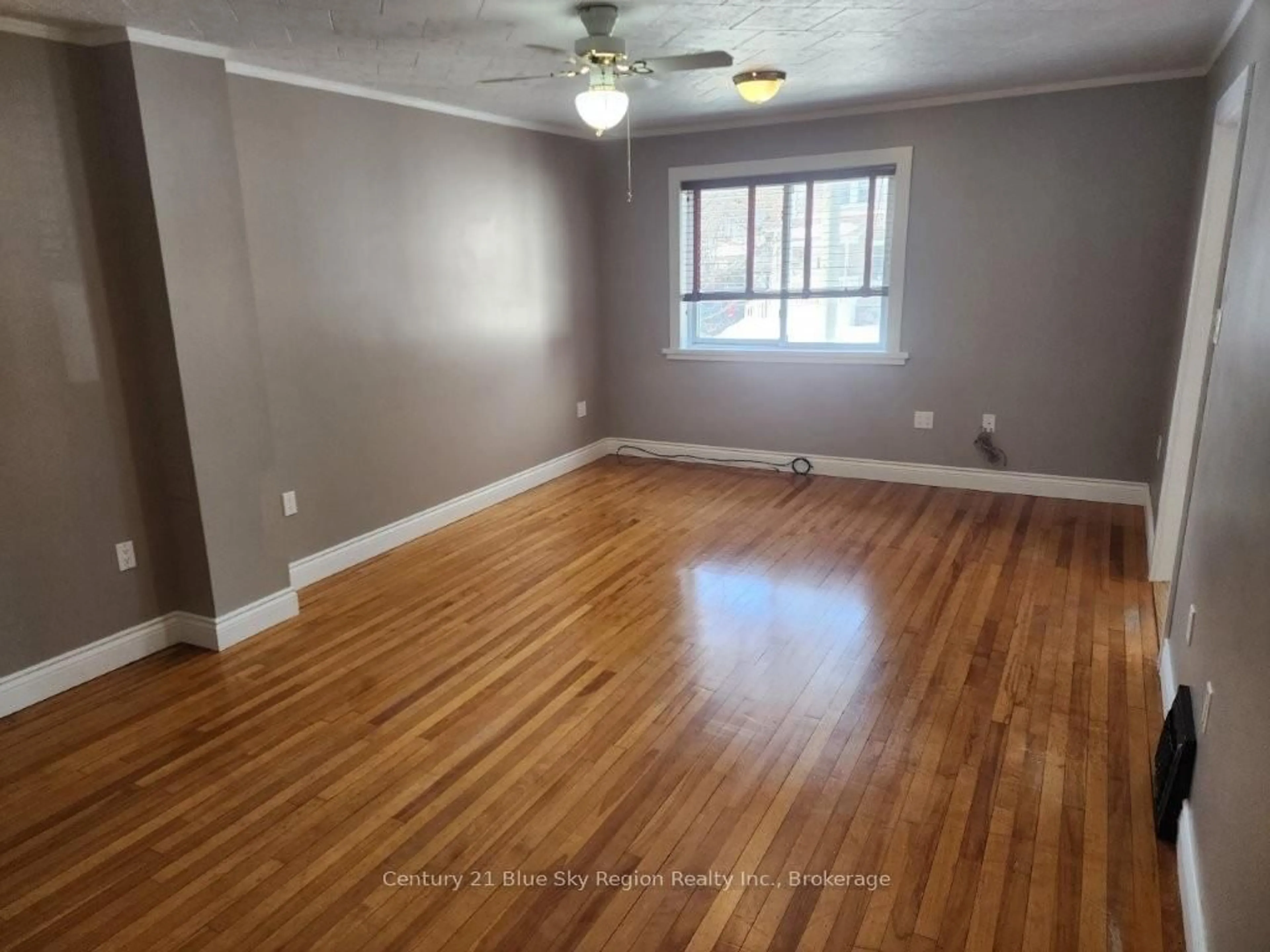 A pic of a room for 146 FIFTH Ave, North Bay Ontario P1B 3N5