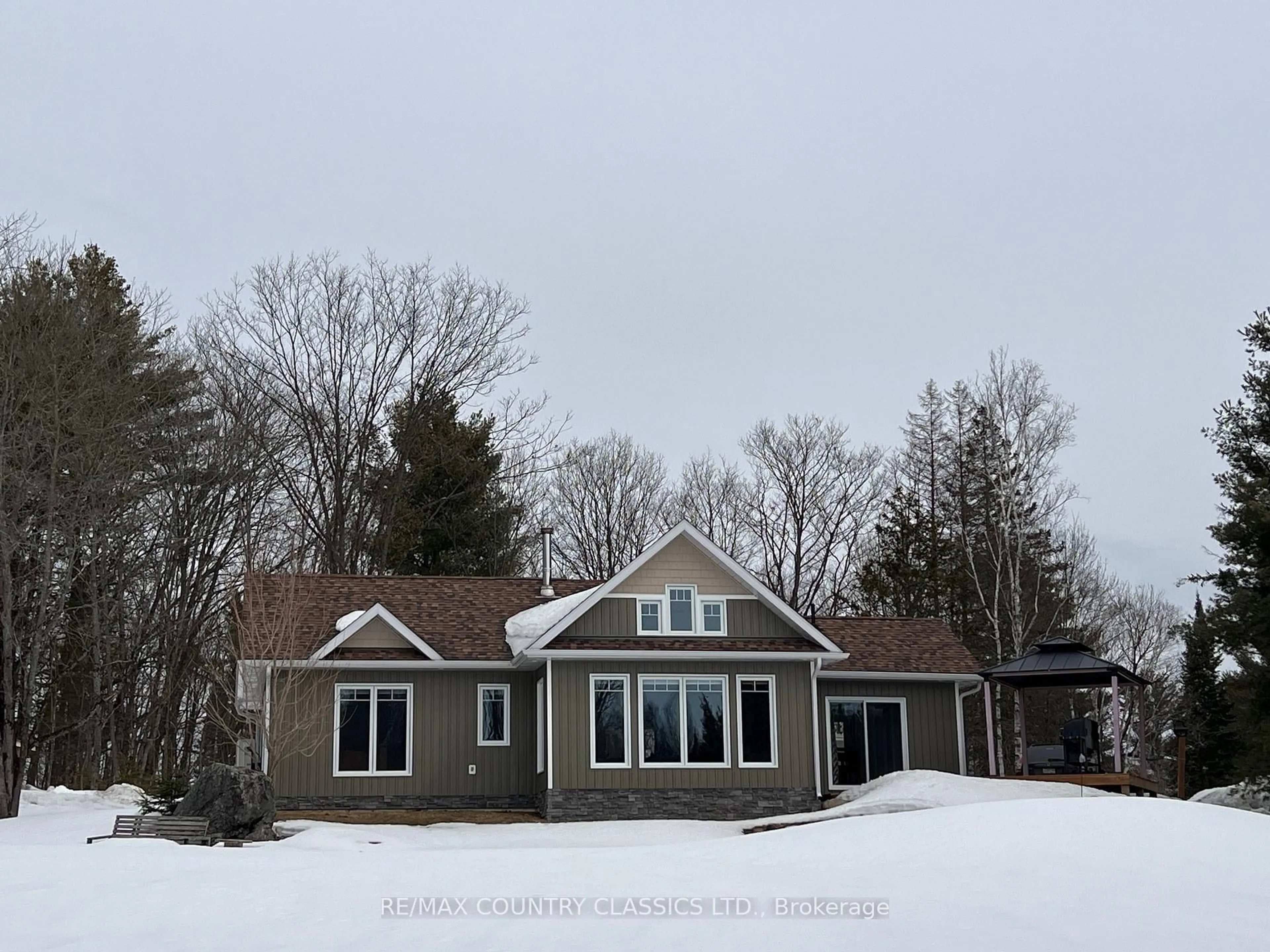 Home with vinyl exterior material, unknown for 170 Bunny Tr, McDougall Ontario P2A 2W7