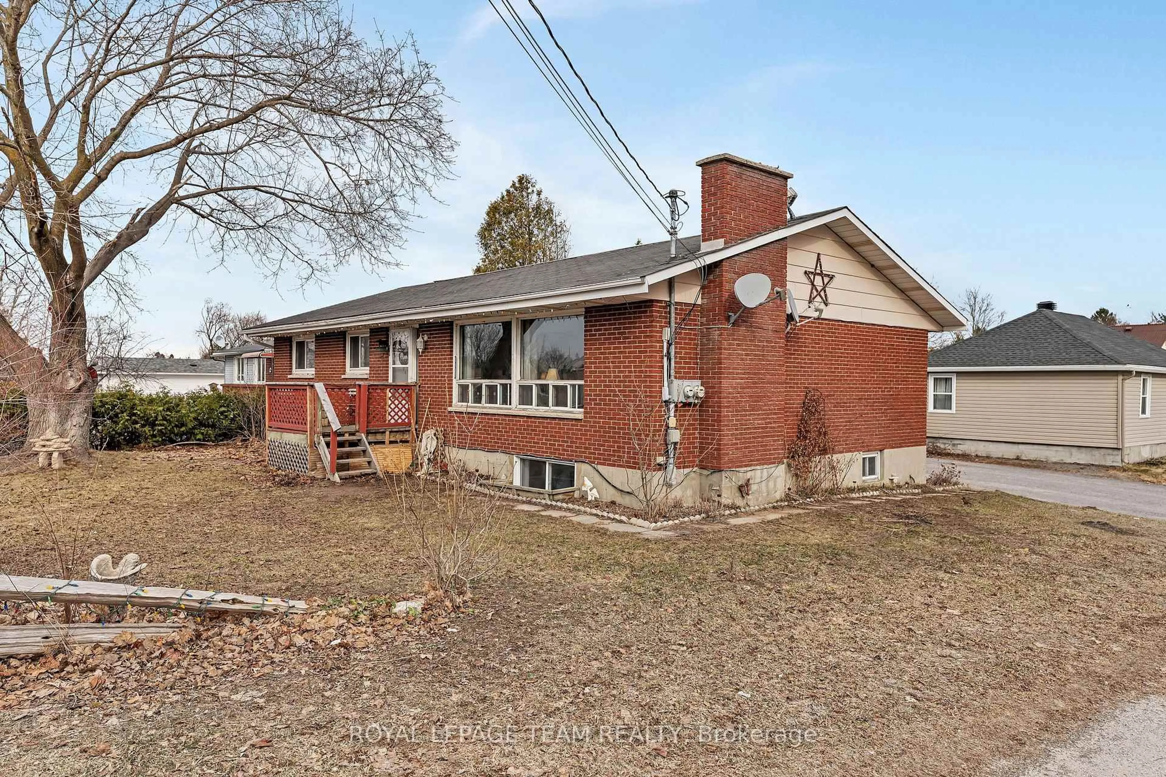 Home with brick exterior material, street for 204 Georgiana St, North Grenville Ontario K0G 1J0