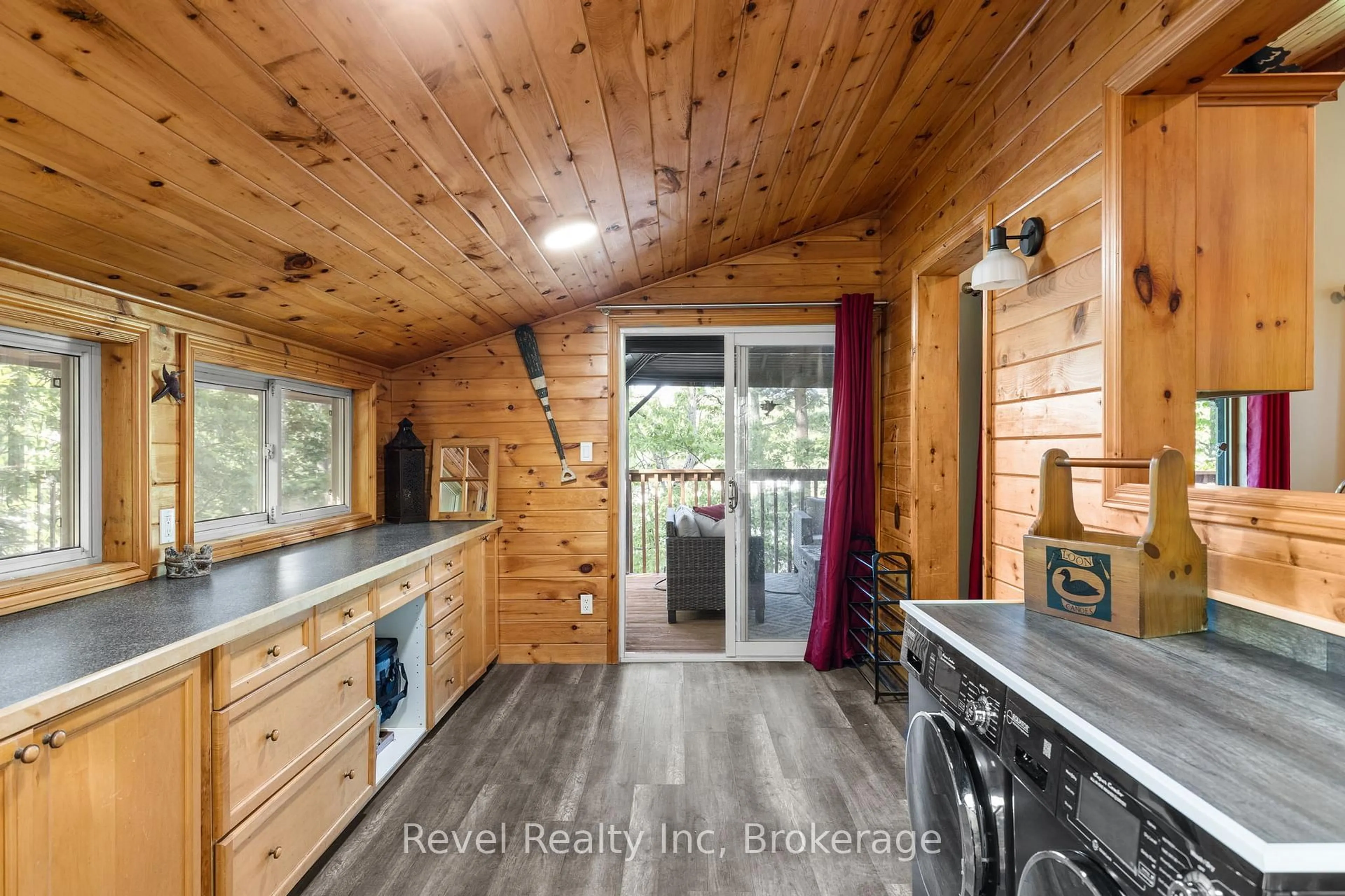 Unknown for 5 Severn River 406, Muskoka Lakes Ontario L0K 1E0