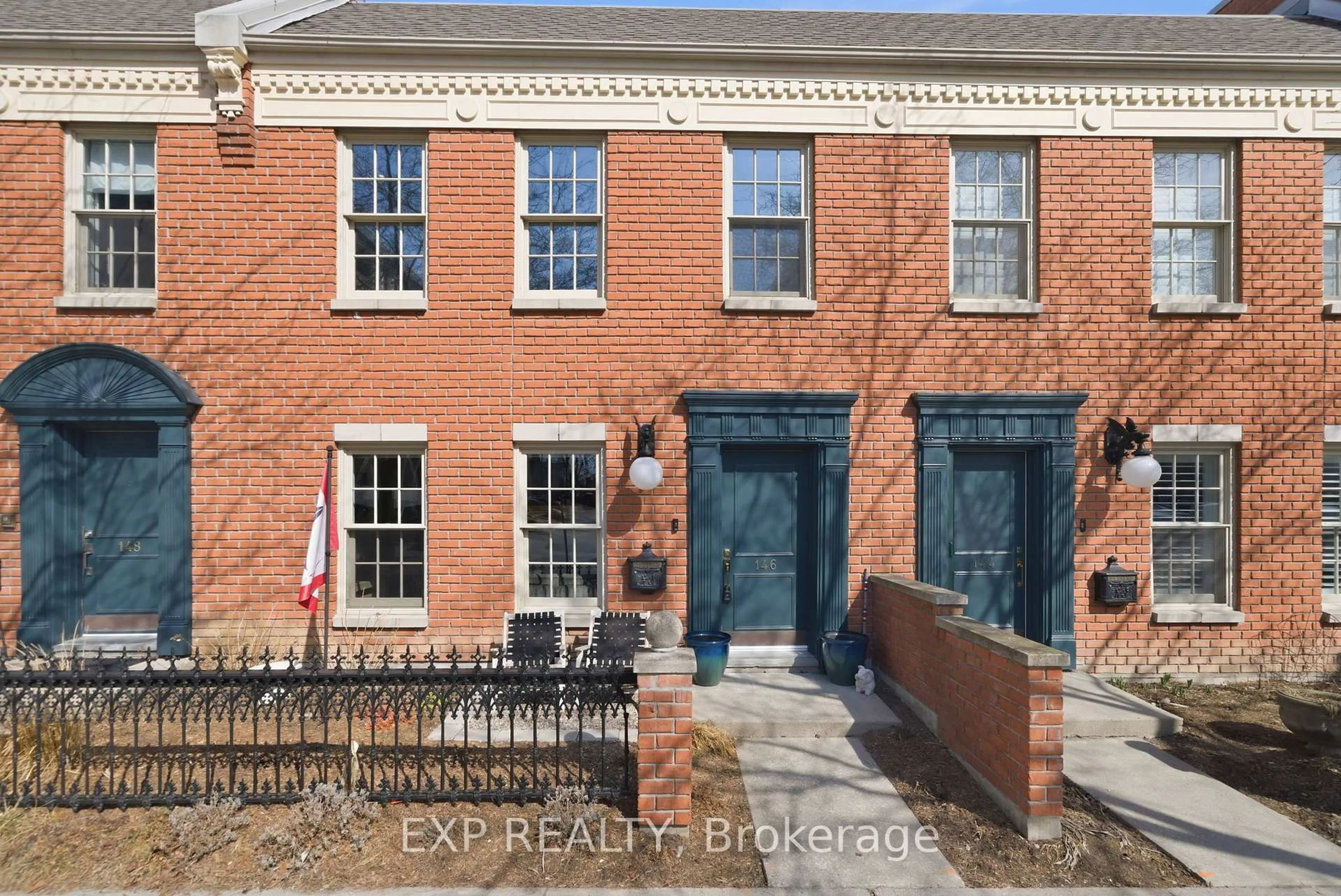 Home with brick exterior material, street for 146 Hibernia St #102, Cobourg Ontario K9A 3J8