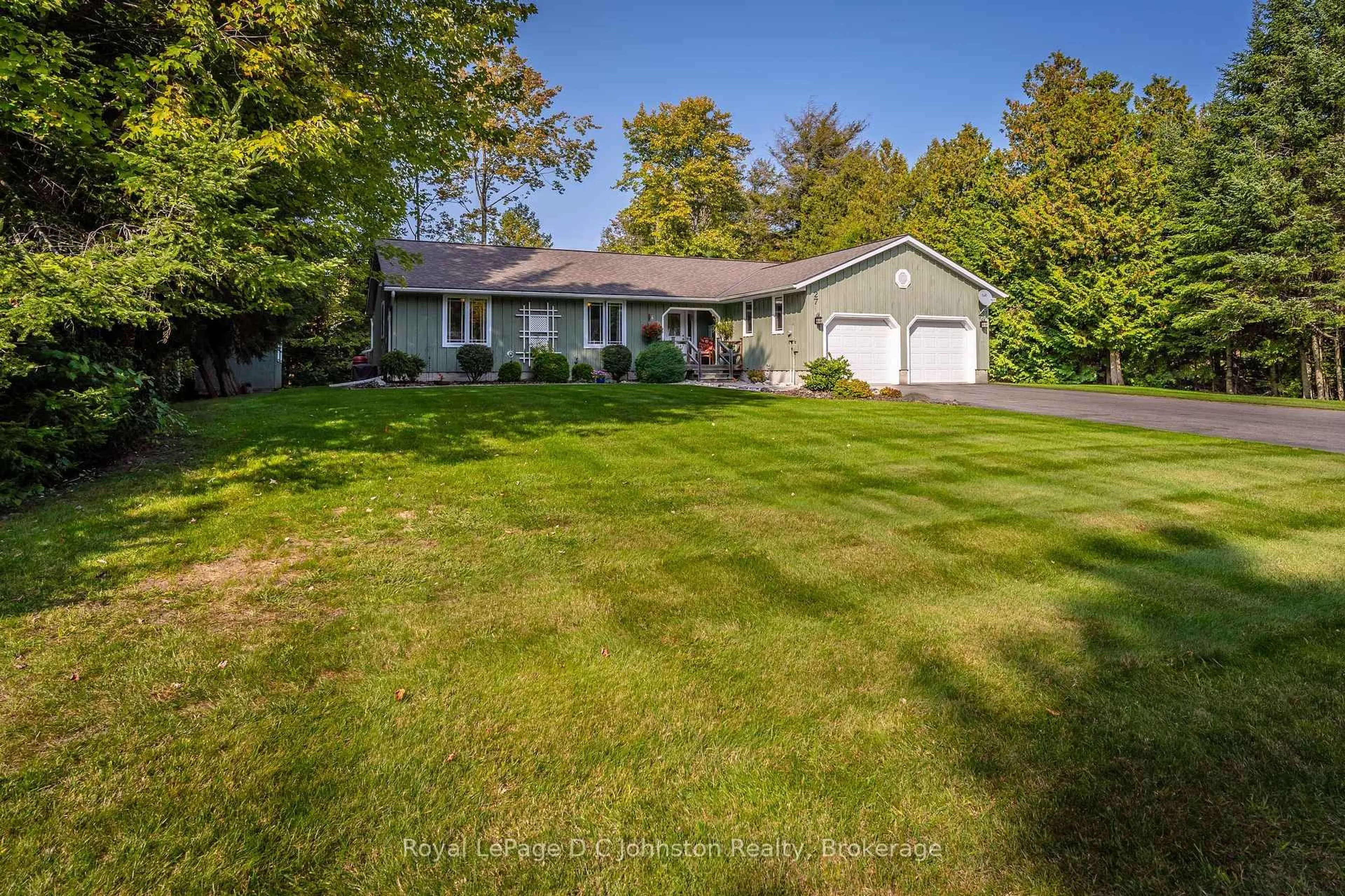 A pic from outside/outdoor area/front of a property/back of a property/a pic from drone, unknown for 27 Gremik Cres, South Bruce Peninsula Ontario N0H 2G0