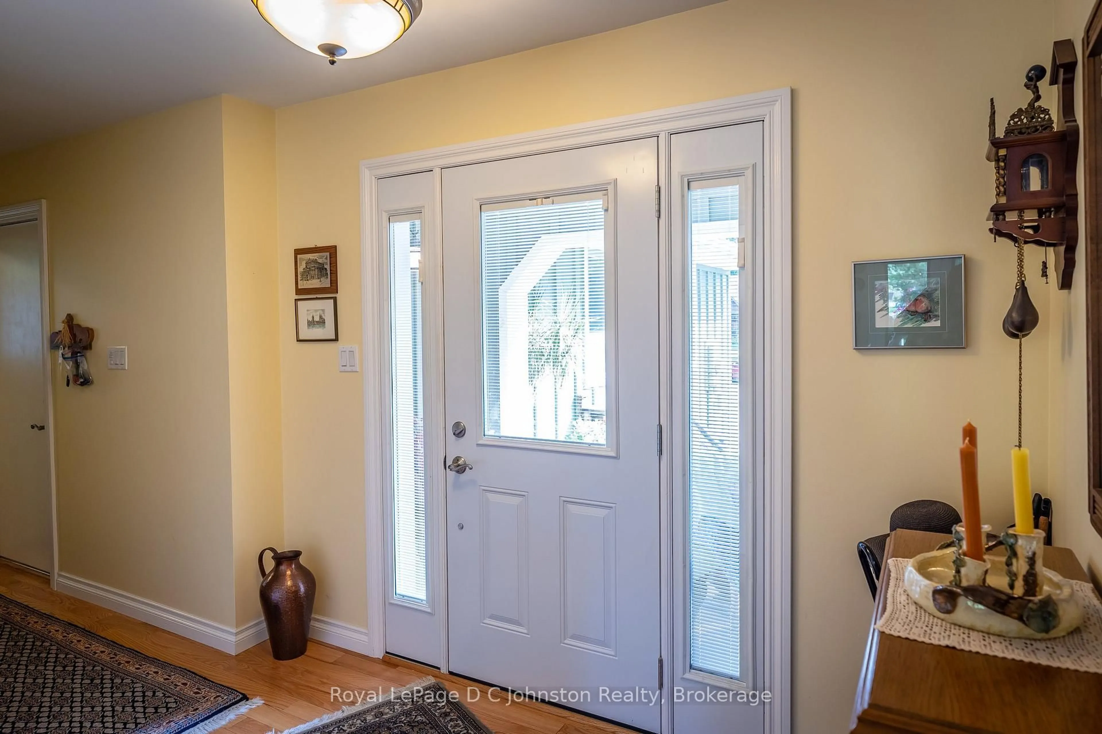 Indoor entryway for 27 Gremik Cres, South Bruce Peninsula Ontario N0H 2G0