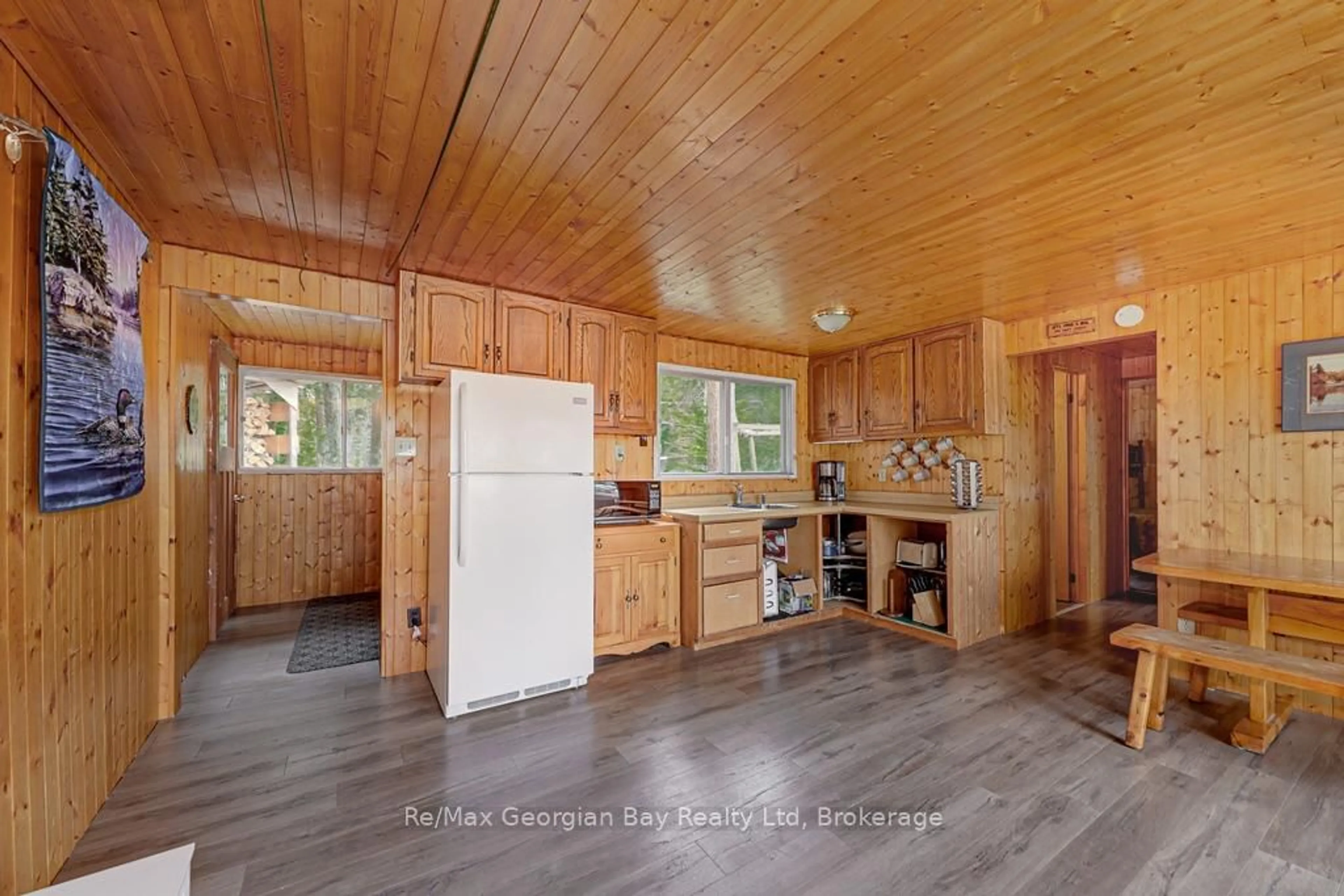 Unknown for 15SR405 SEVERN RIVER SHORE, Muskoka Lakes Ontario L0K 1E0