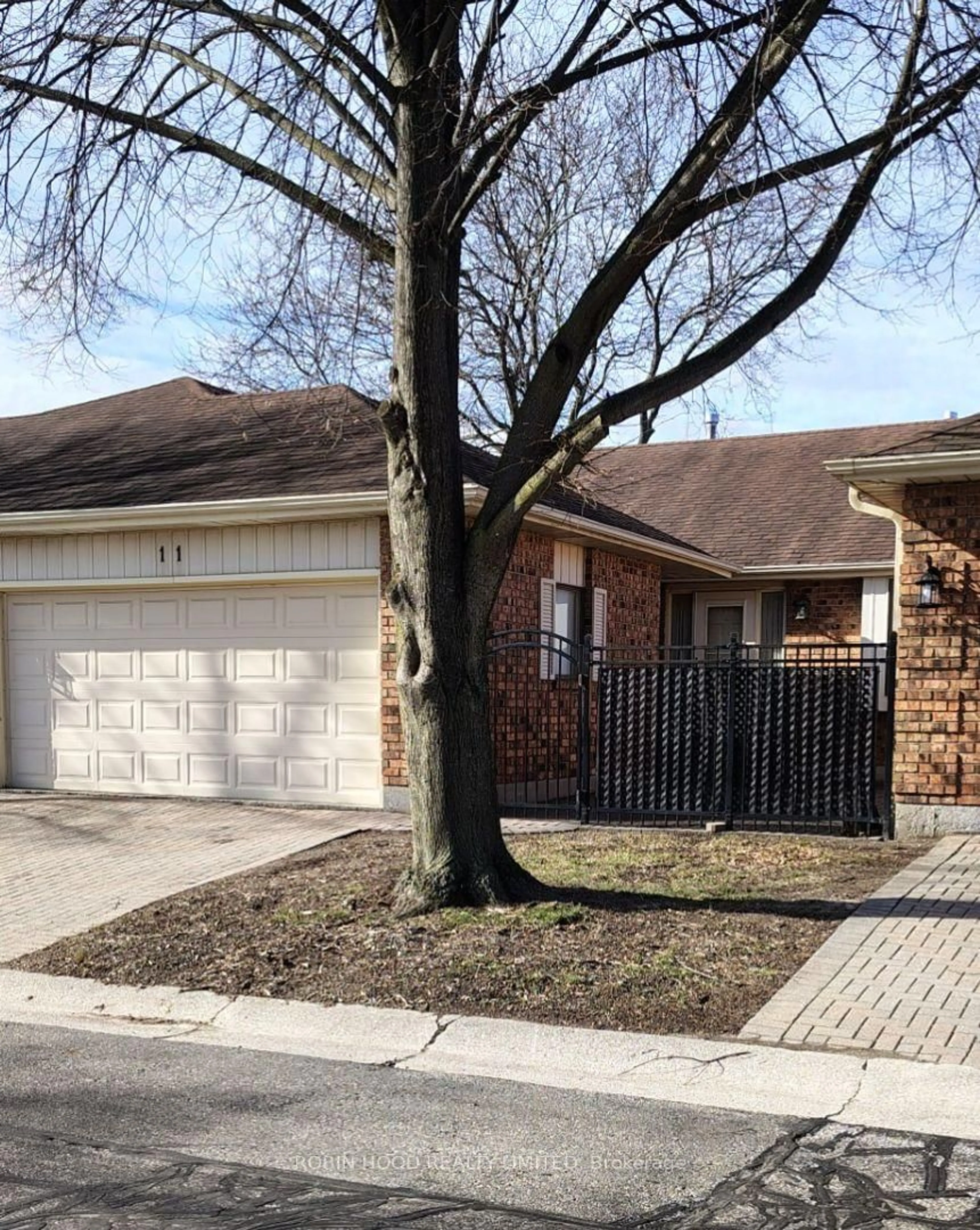 Home with brick exterior material, street for 21 Earl Dr #Unit 11, Chatham-Kent Ontario N7M 6E6