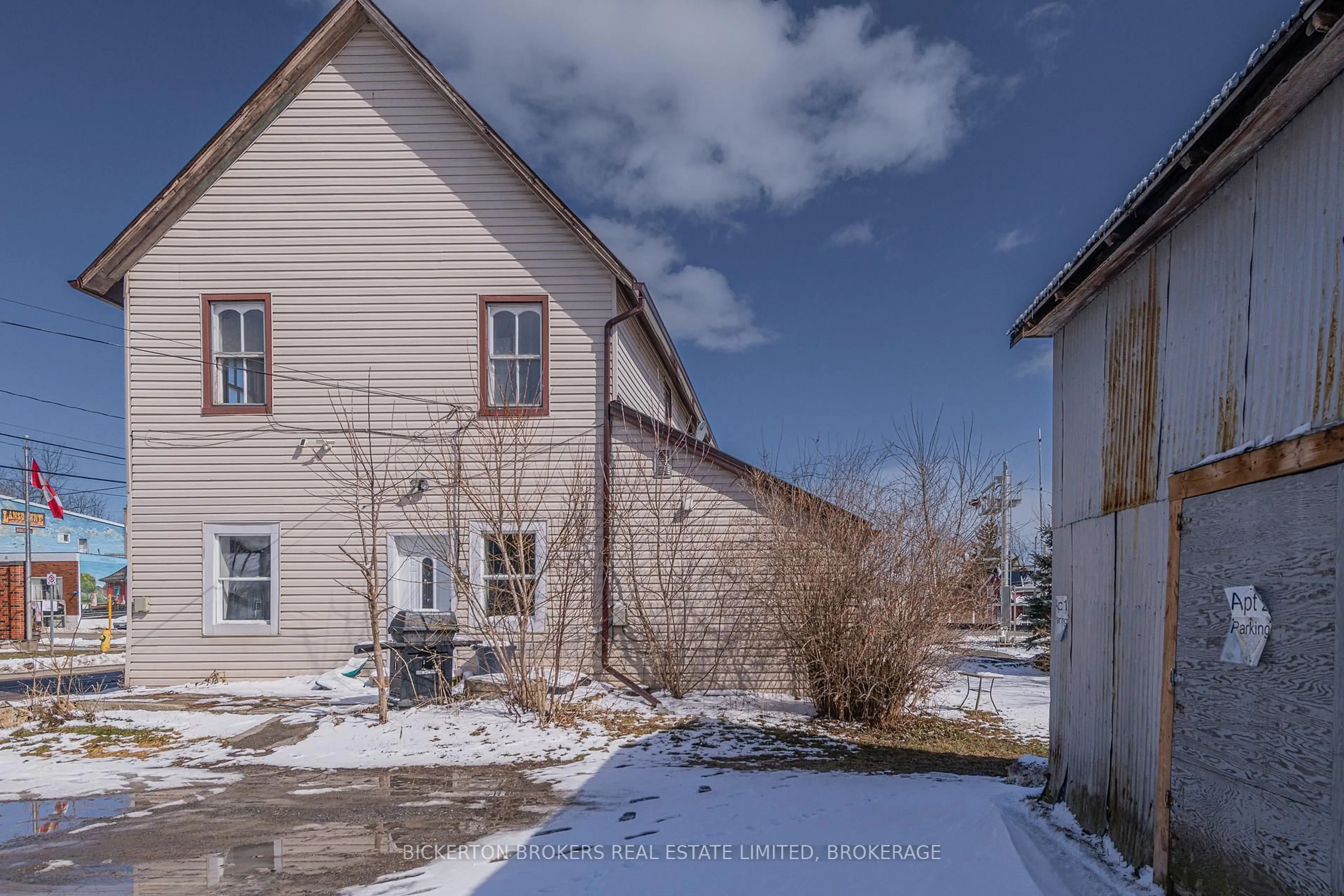 A pic from outside/outdoor area/front of a property/back of a property/a pic from drone, street for 1064 Prince St, Lansdowne Village Ontario K0E 1L0