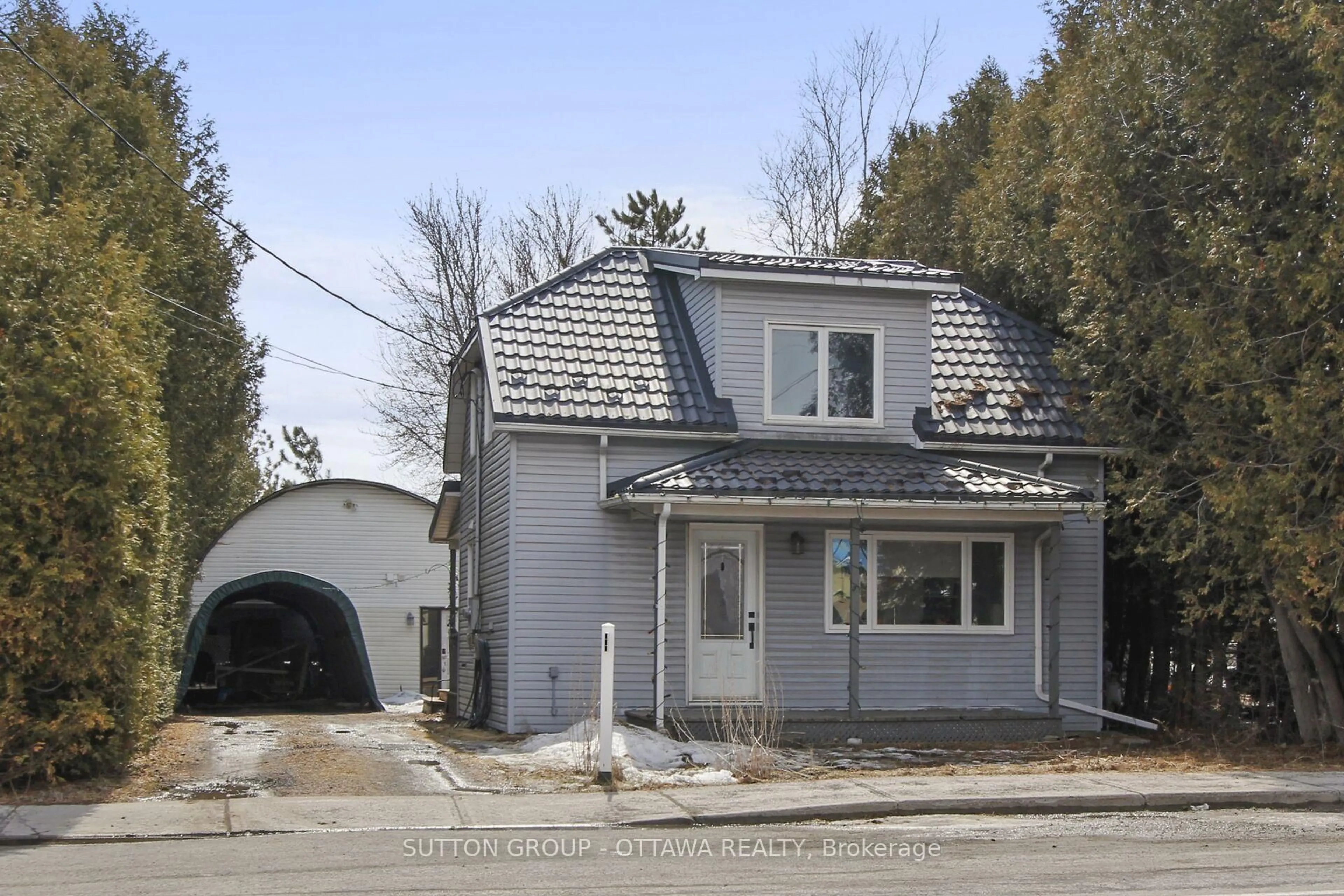 Home with brick exterior material, street for 2172 Laval St, Clarence-Rockland Ontario K0A 1E0