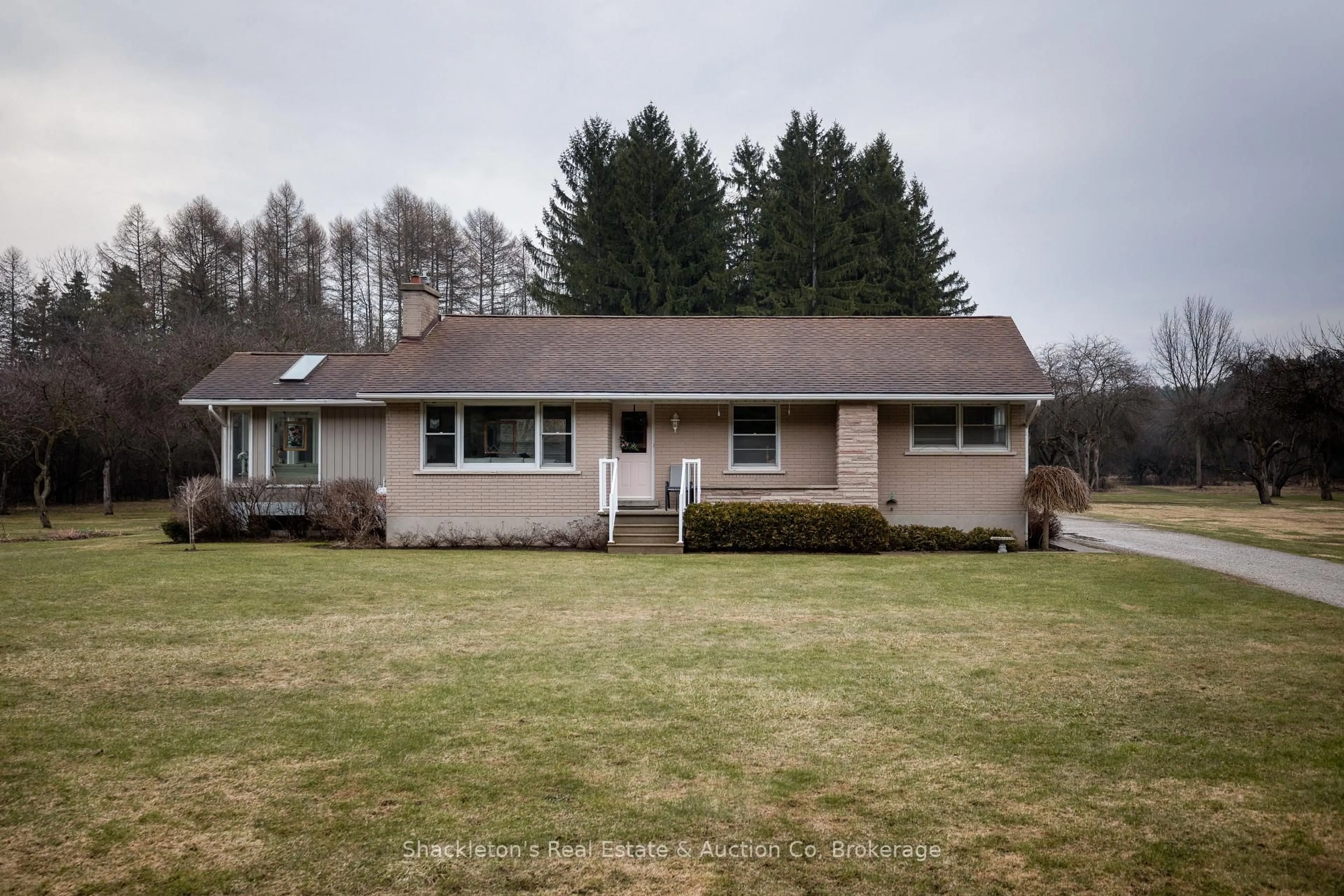 Unknown for 3943 LINE 9 Line, Perth South Ontario N4X 1C5