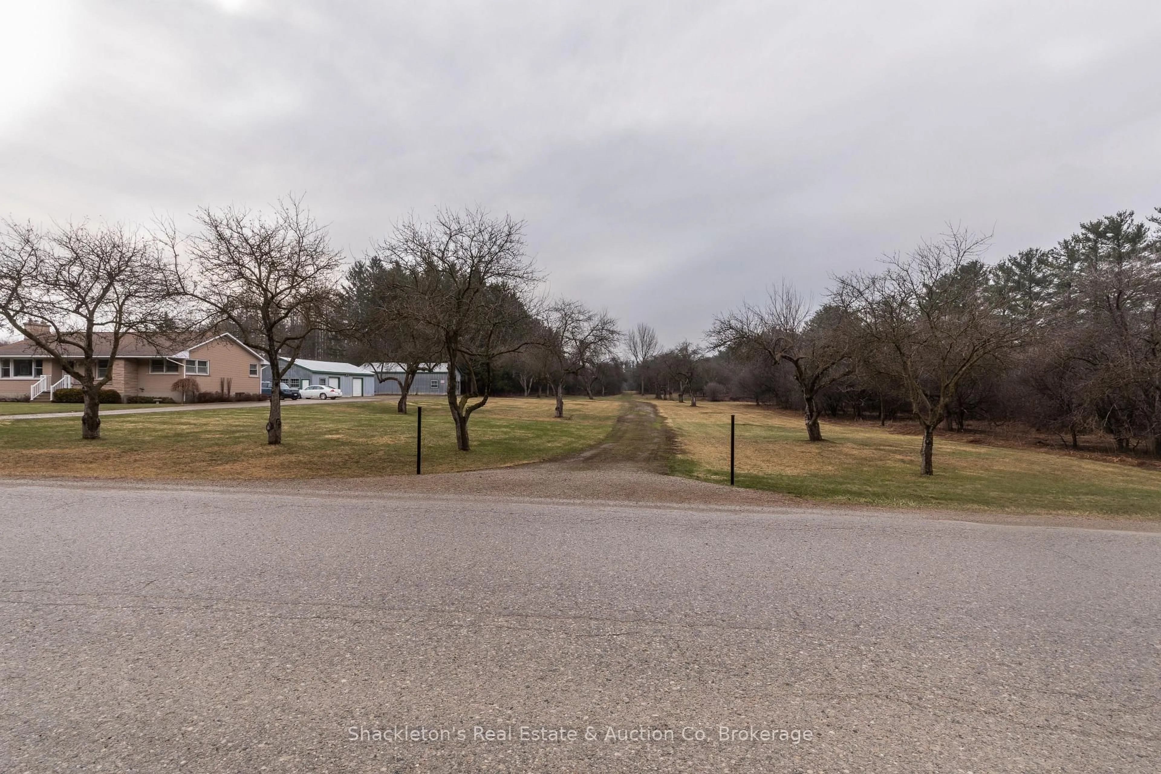 Blurry image for 3943 LINE 9 Line, Perth South Ontario N4X 1C5