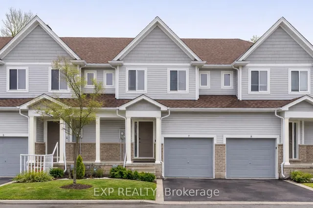 60 Canterbury Dr #7, St. Catharines