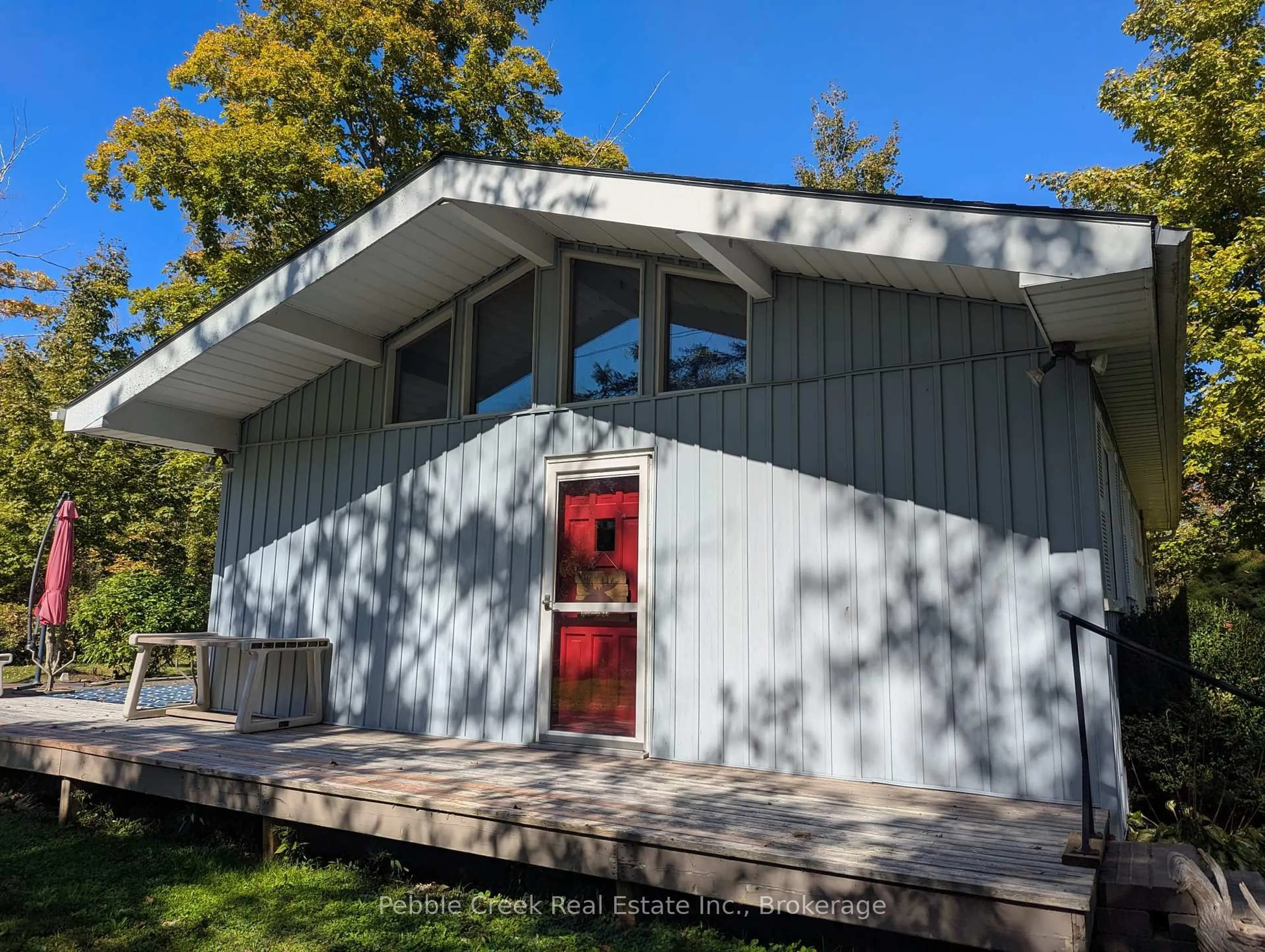 Home with vinyl exterior material, unknown for 84163 Upper Rd, Ashfield-Colborne-Wawanosh Ontario N7A 3X9