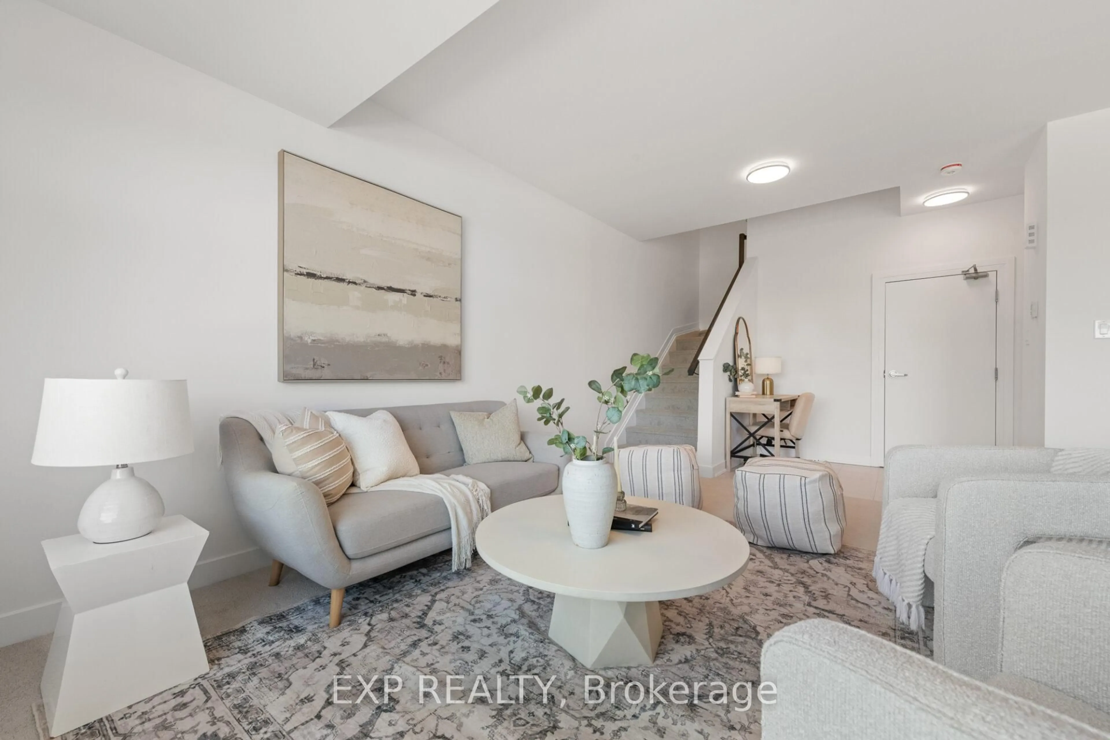 Living room with furniture, unknown for 230 Pingwi Pl #C, Metcalfe Ontario K0A 2P0