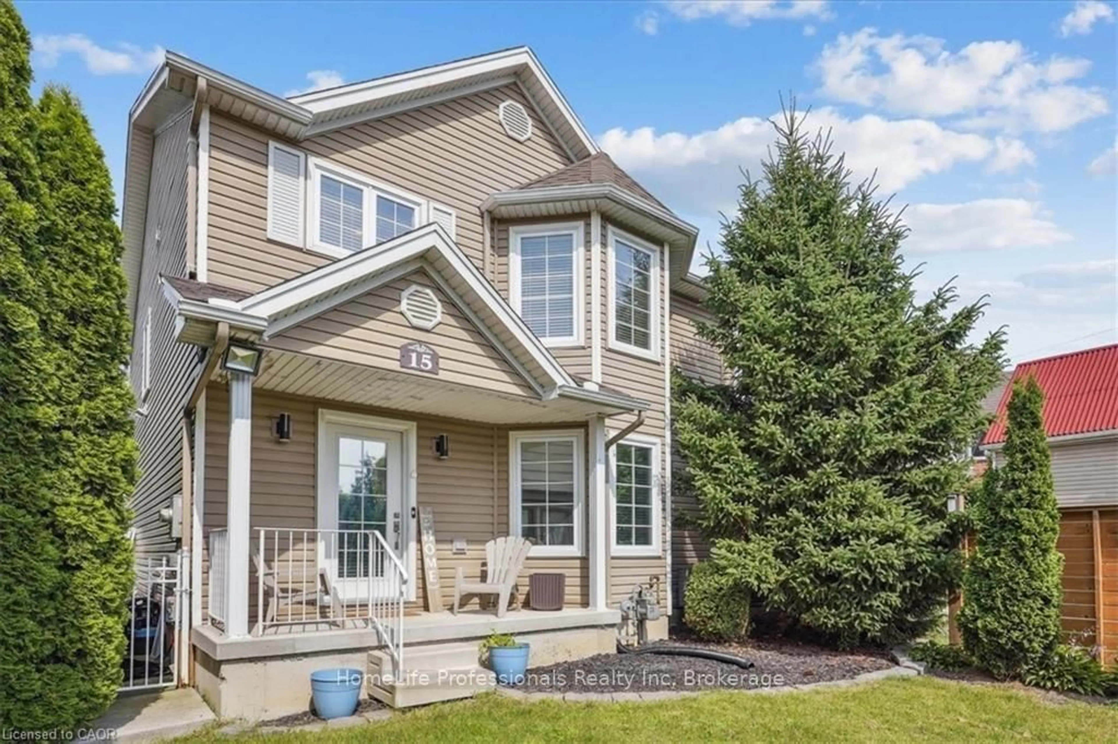 Home with vinyl exterior material, unknown for 15 Argyle St, Haldimand Ontario N3W 1J1