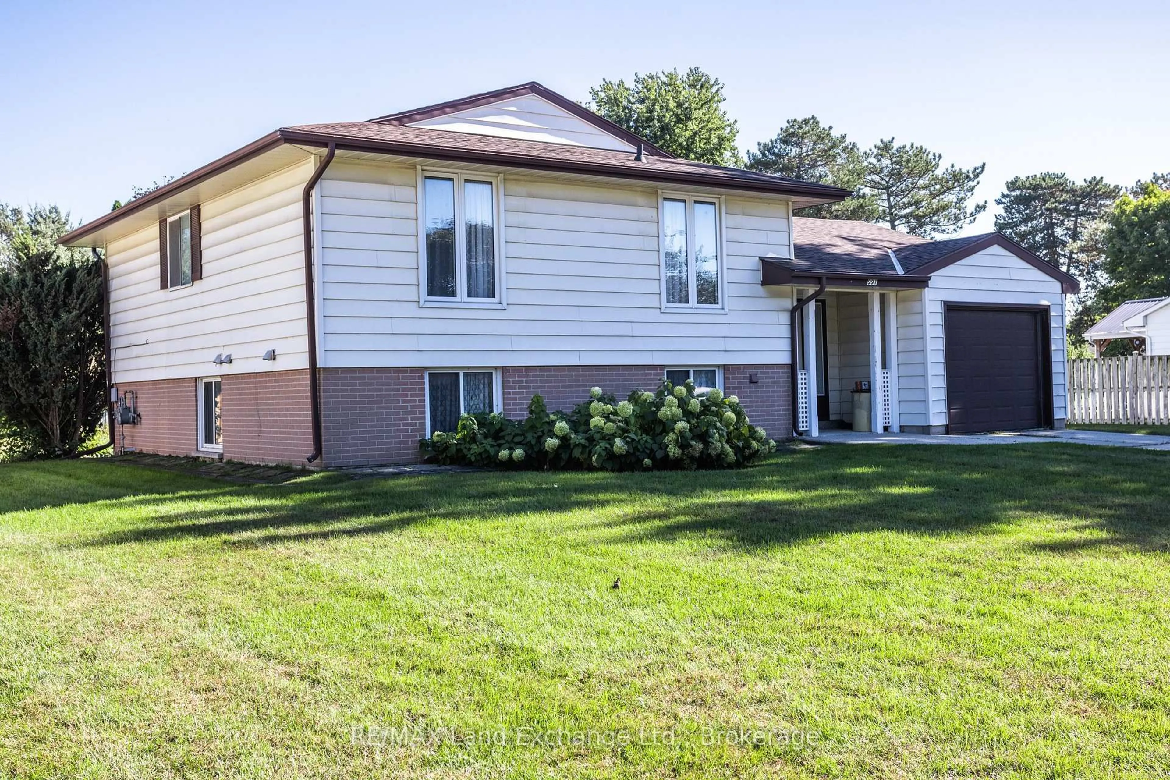 Home with brick exterior material, street for 991 Bricker St, Saugeen Shores Ontario N0H 2C3