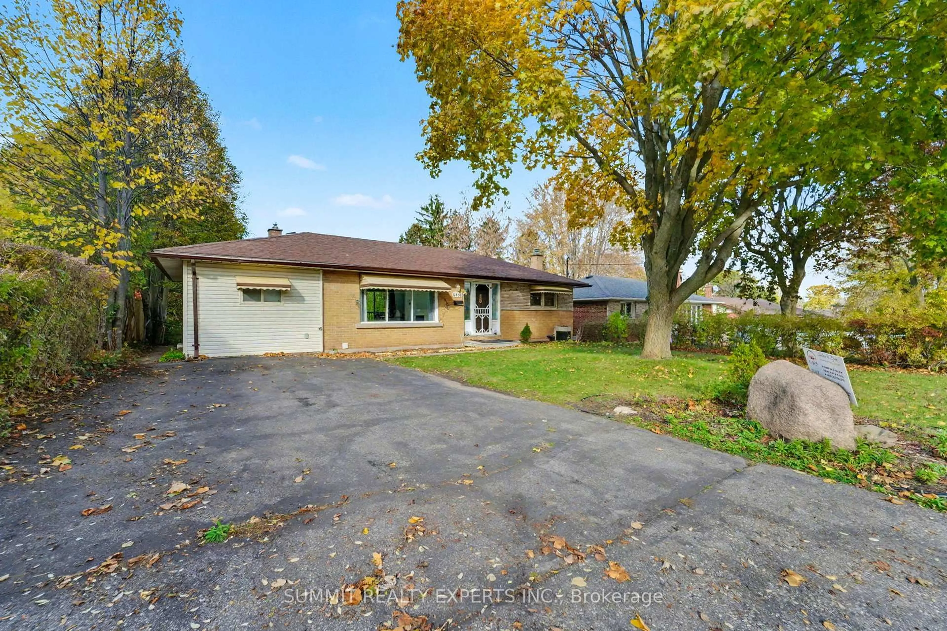 Unknown for 893 CROMWELL St, Woodstock Ontario N4S 5B4