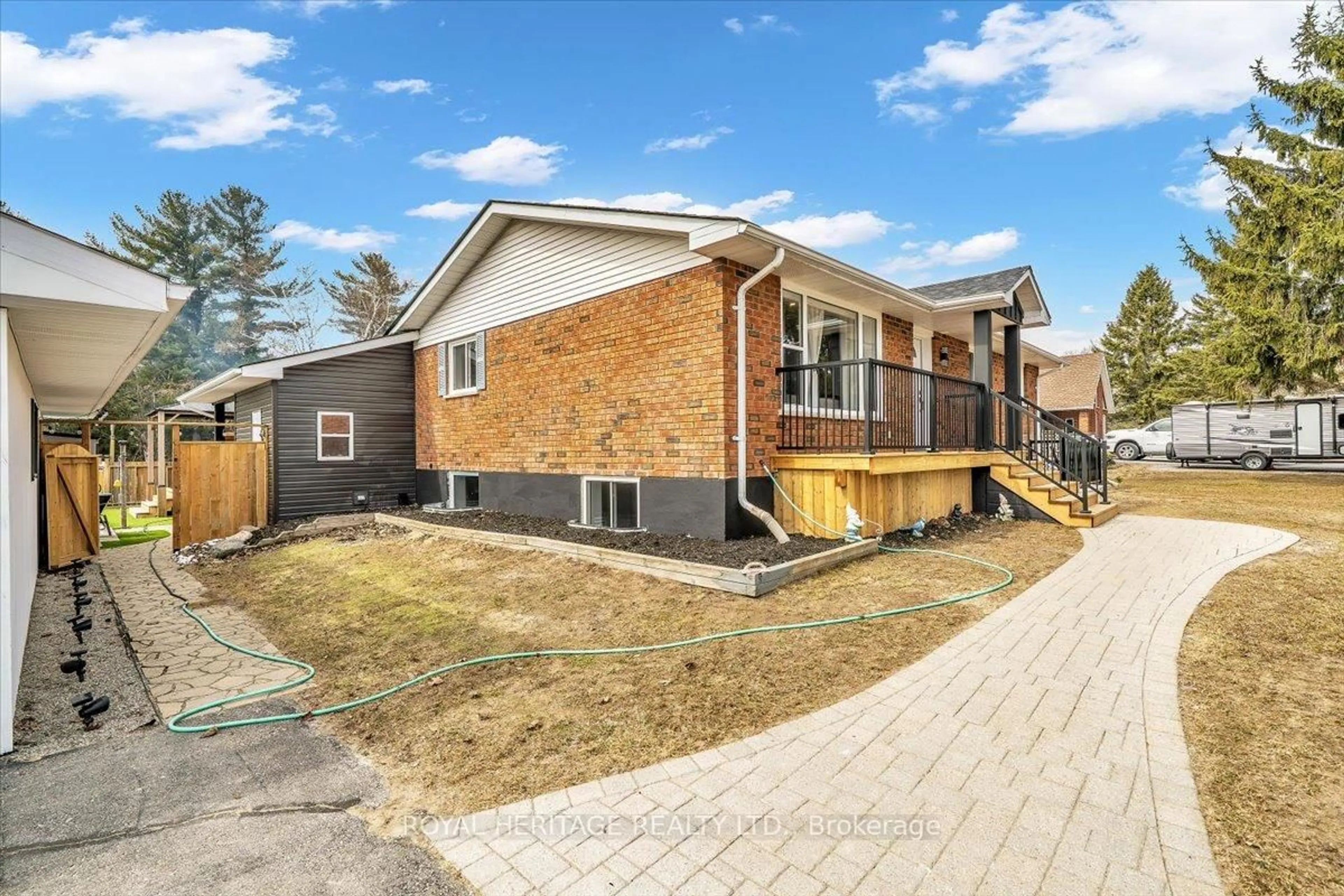 Home with brick exterior material, street for 194 Clitheroe Rd, Alnwick/Haldimand Ontario K0K 2G0