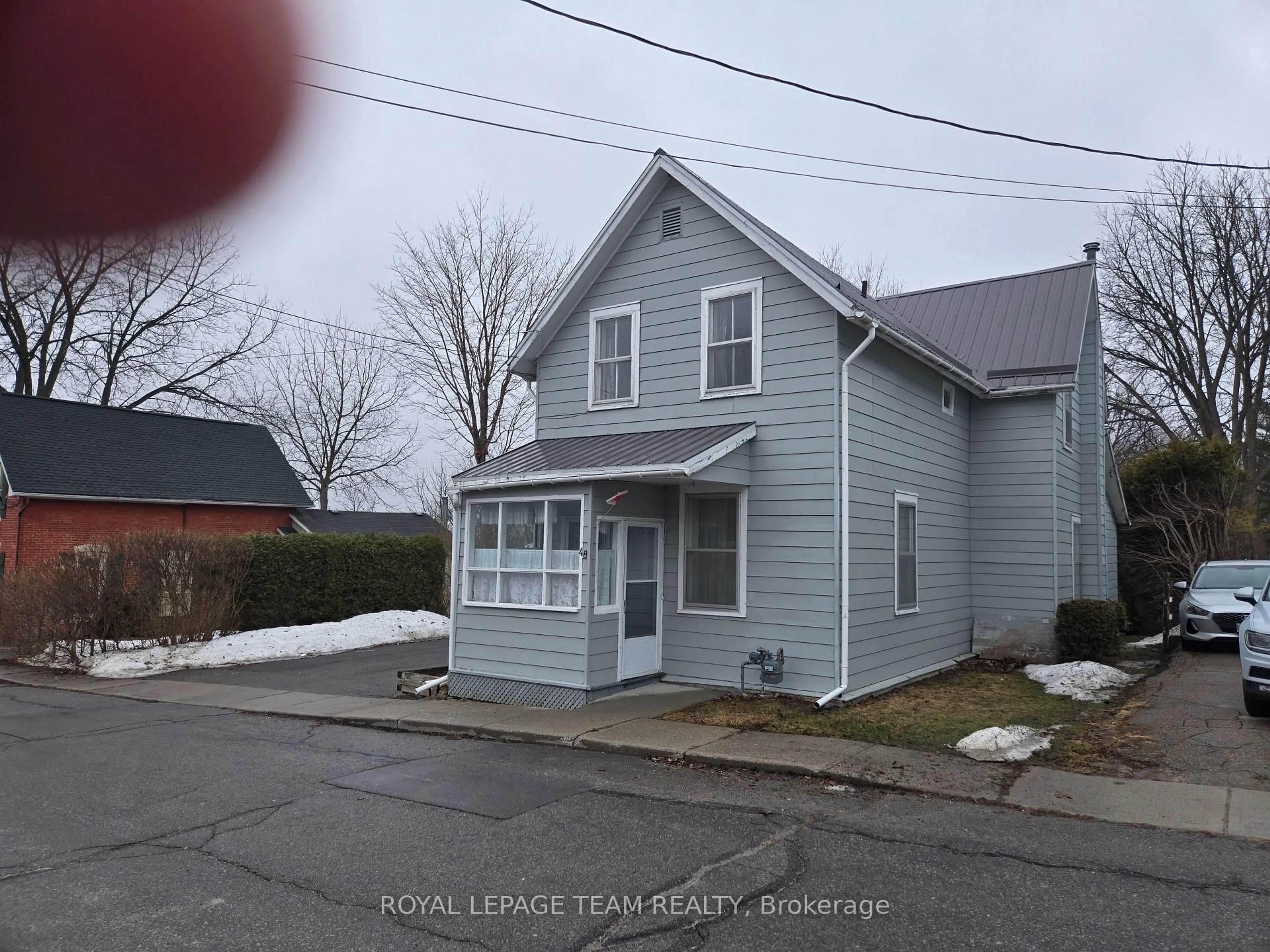 Unknown for 48 Thomas St, Almonte Ontario K0A 1A0