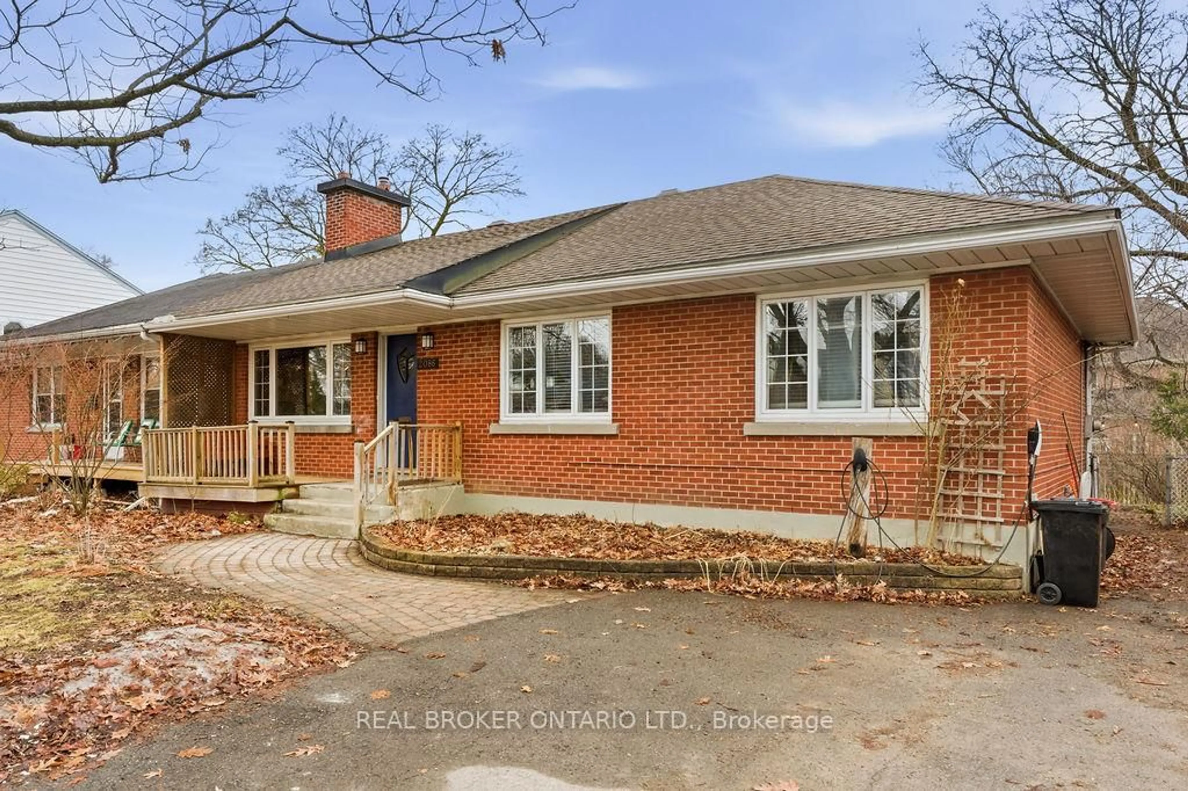 Home with brick exterior material, street for 2086 Blossom Dr, Ottawa Ontario K1H 6G8