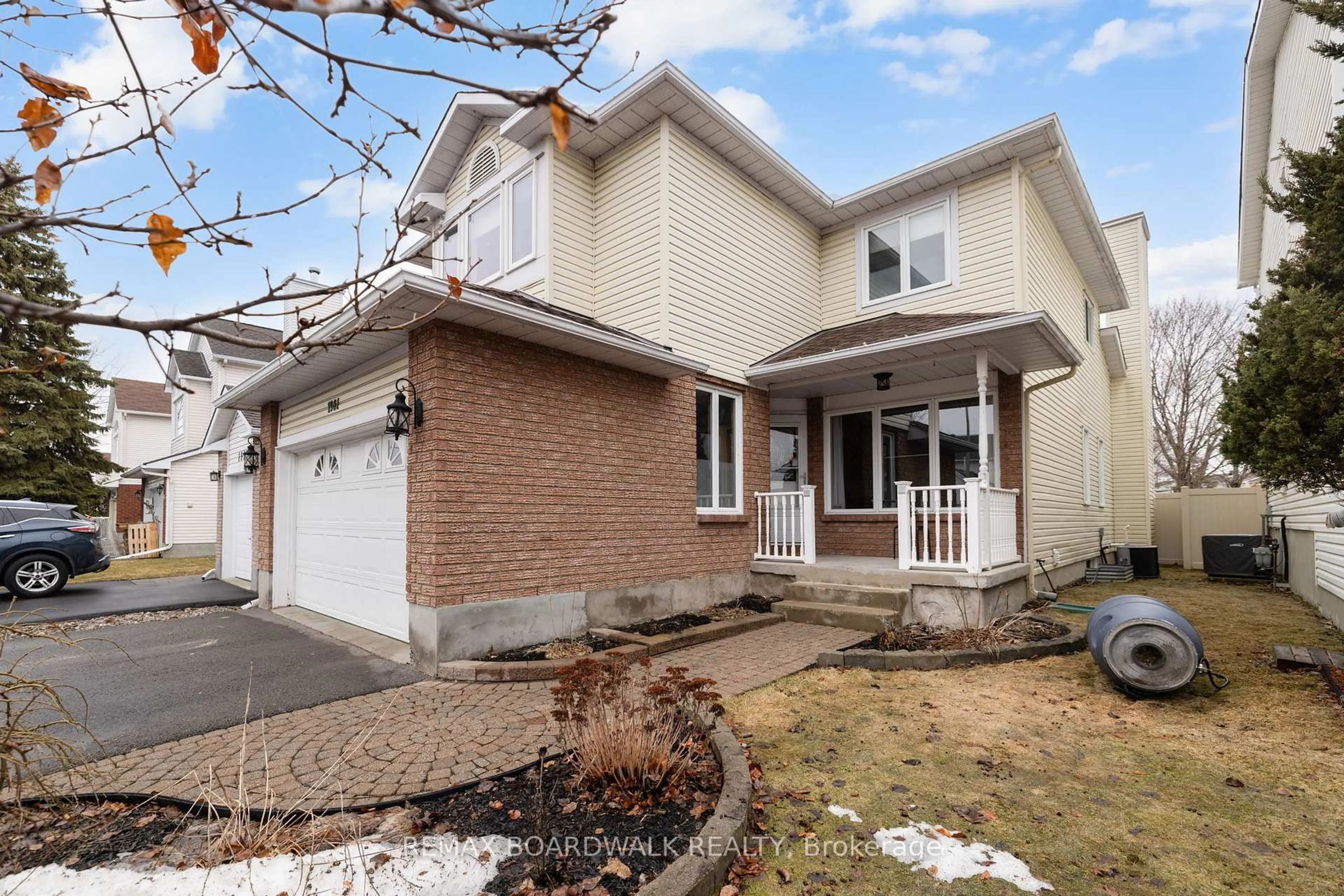 Unknown for 1981 Orchardview Ave, Ottawa Ontario K4A 3B8