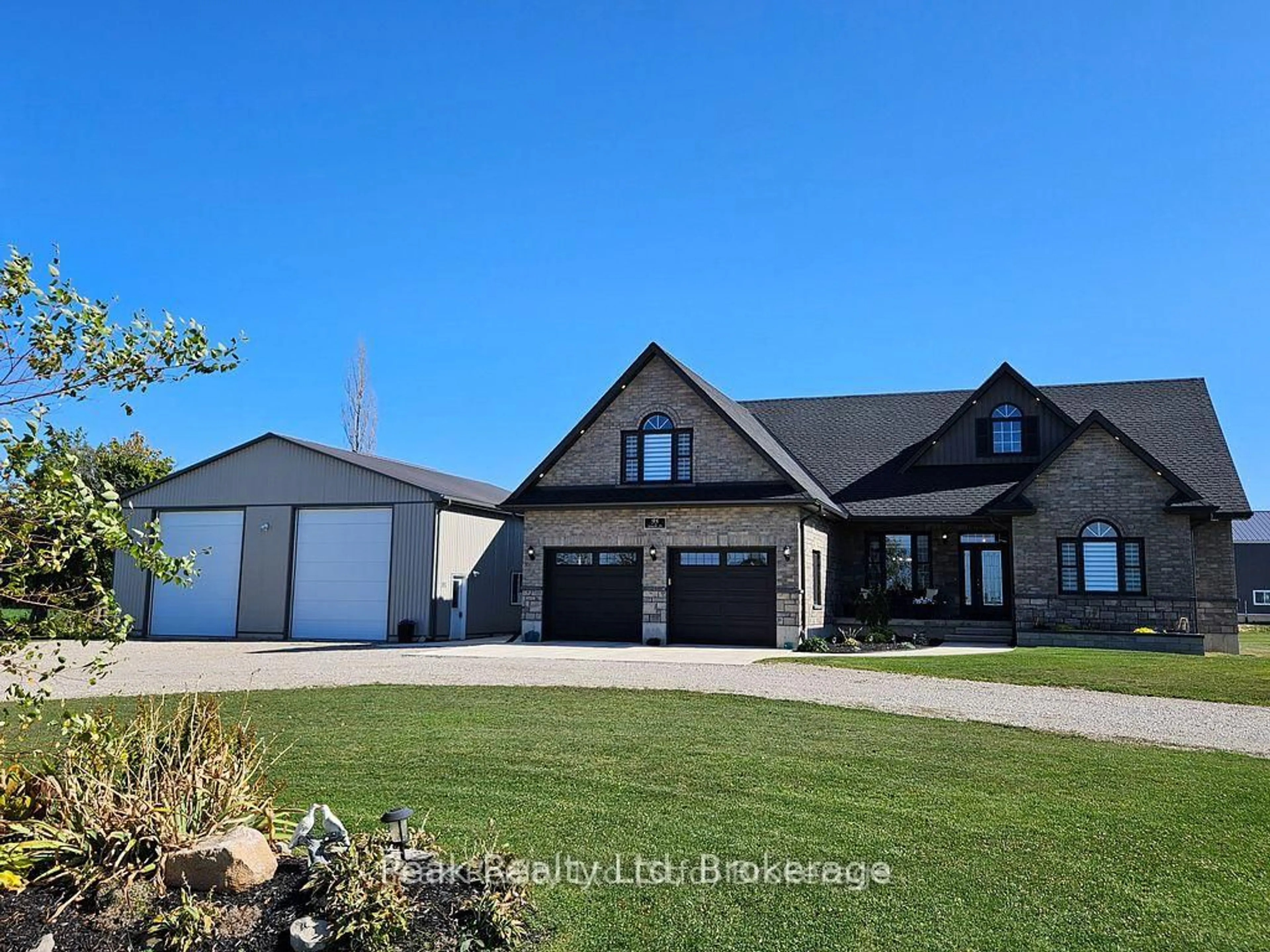 Unknown for 95 South St, Ashfield-Colborne-Wawanosh Ontario N7A 3X8