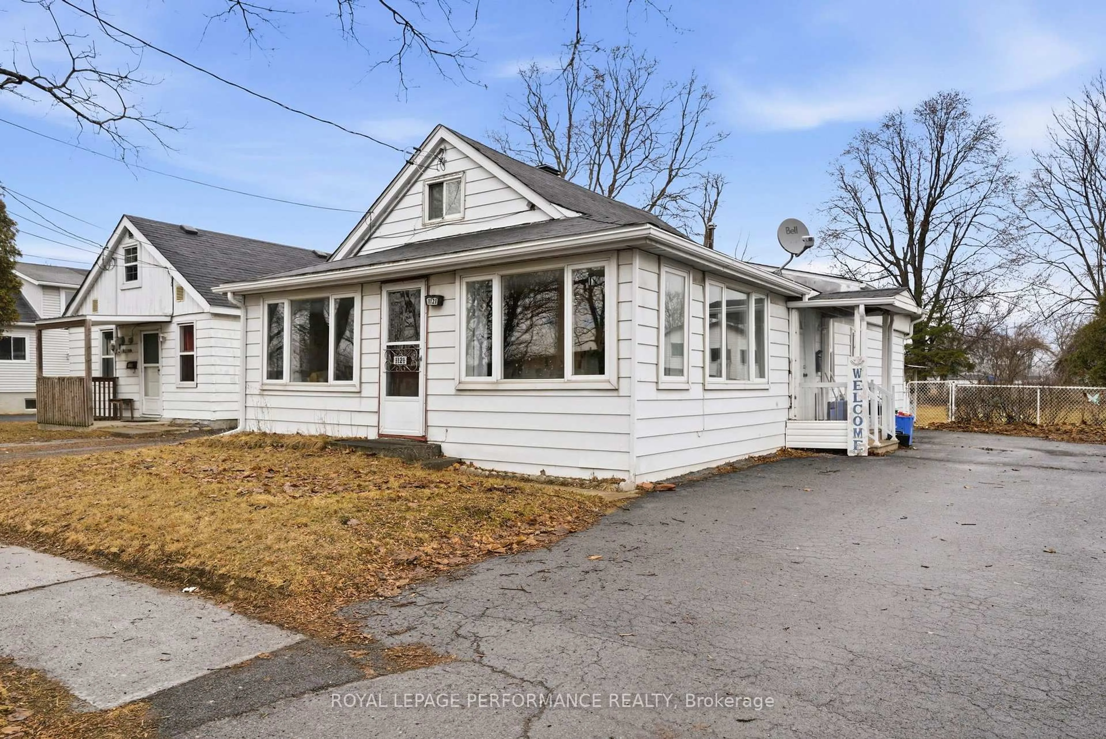 Unknown for 1121 Hebert St, Cornwall Ontario K6J 5A8