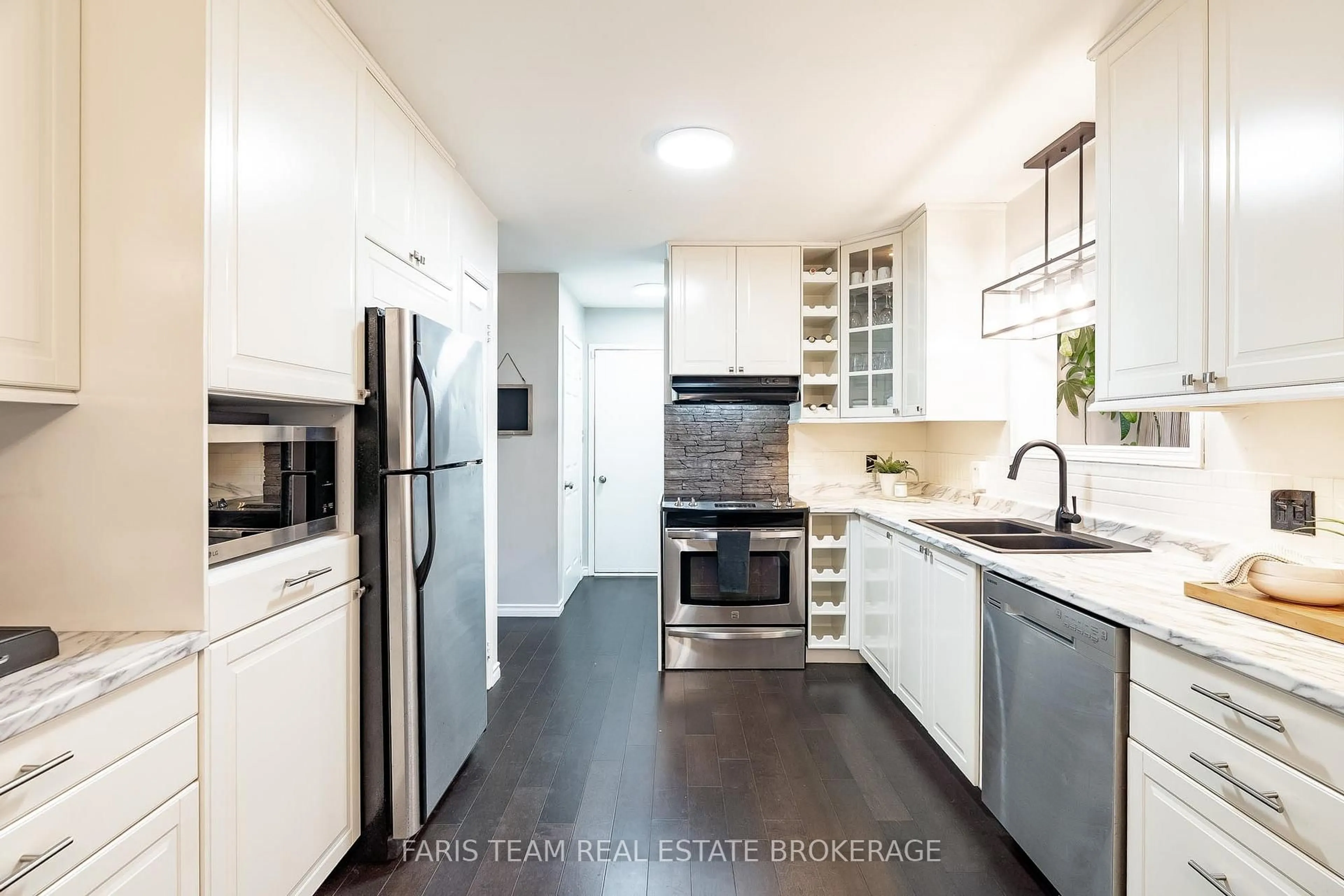 Contemporary kitchen, ceramic/tile floor for 44 Regent St, Kawartha Lakes Ontario K9V 3V2
